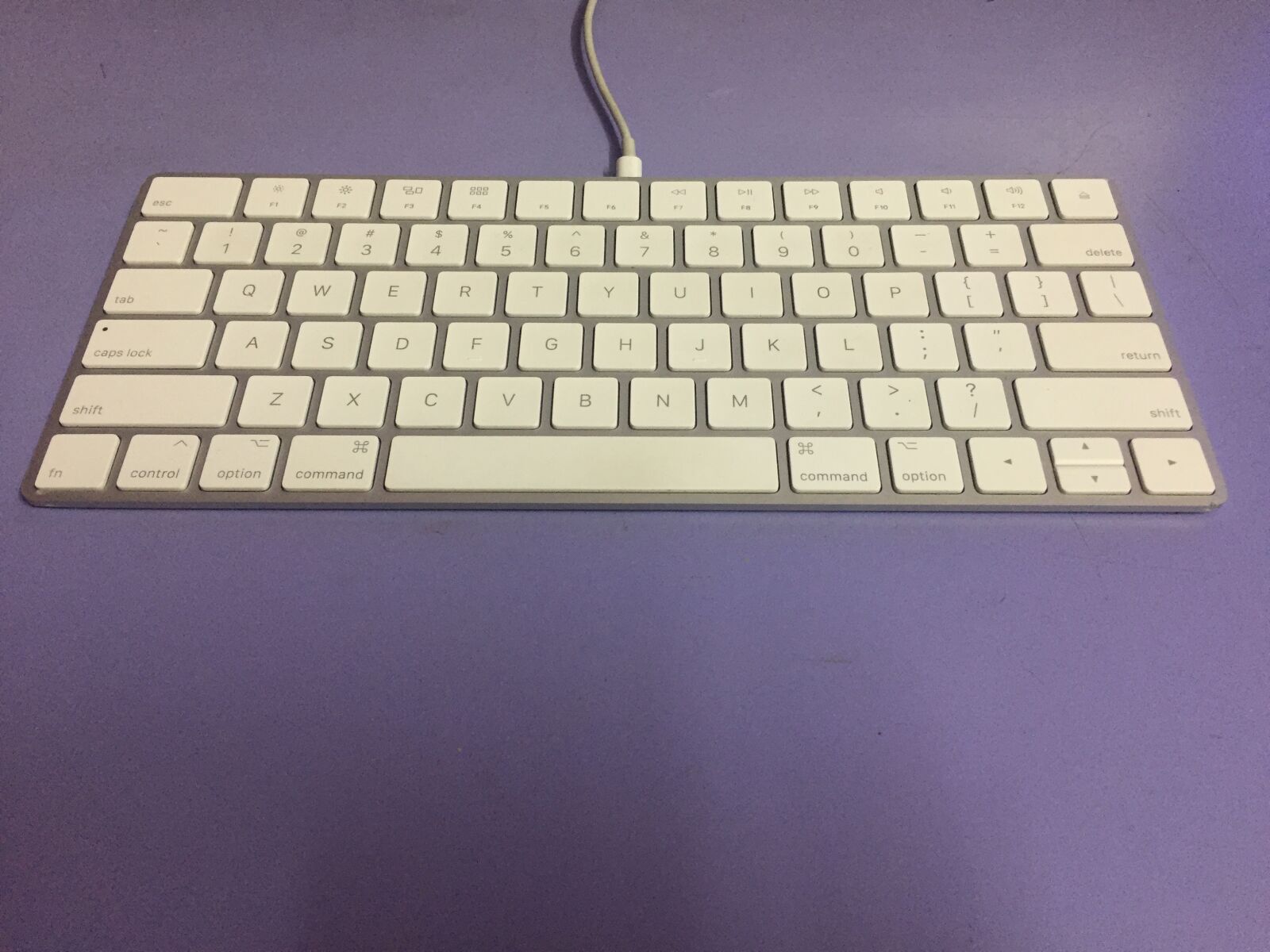 iPhone 6 back camera 4.15mm f/2.2 sample photo. Keyboard, computer keyboard, imac5 photography