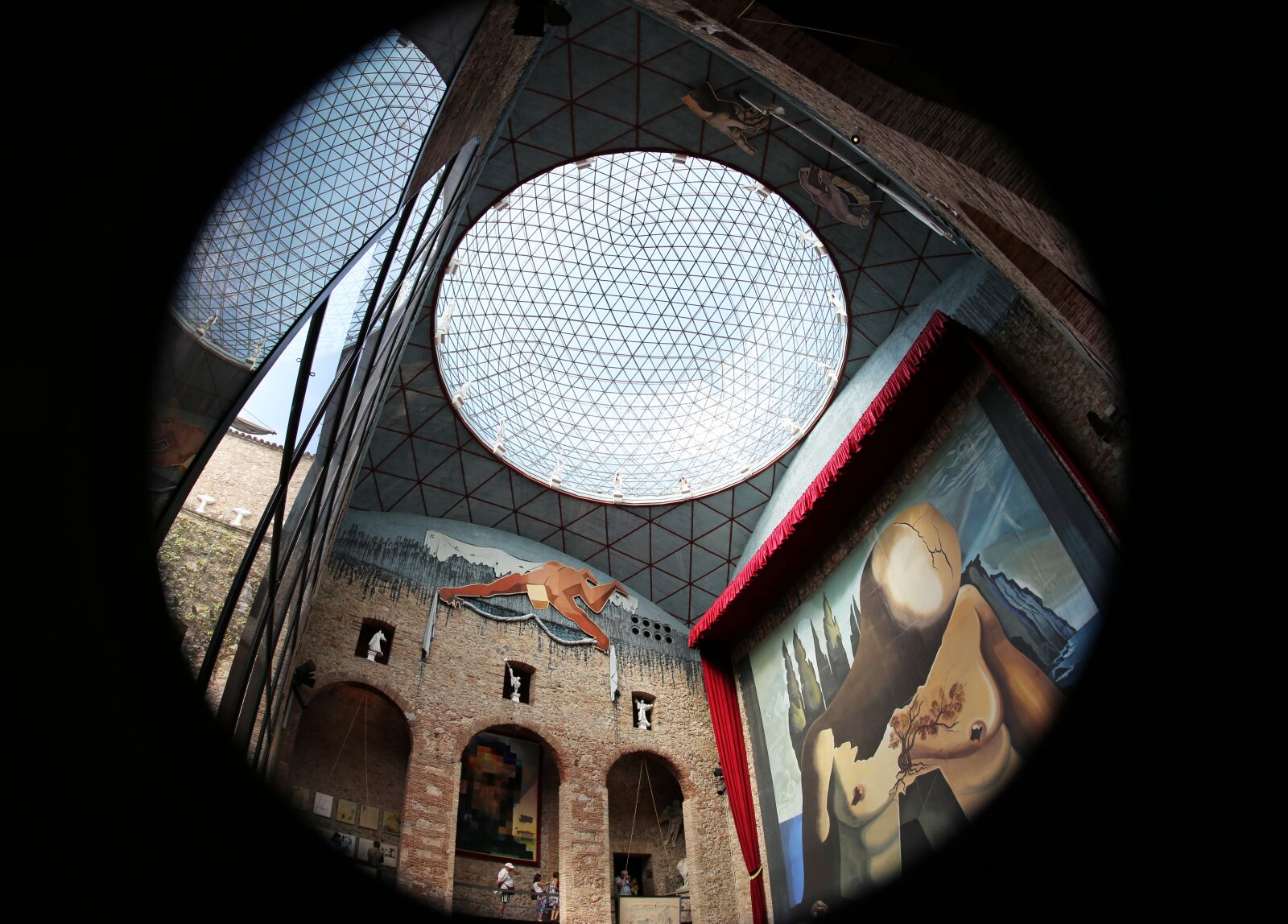 Canon EOS 5D Mark III sample photo. Dali, museum, inside photography
