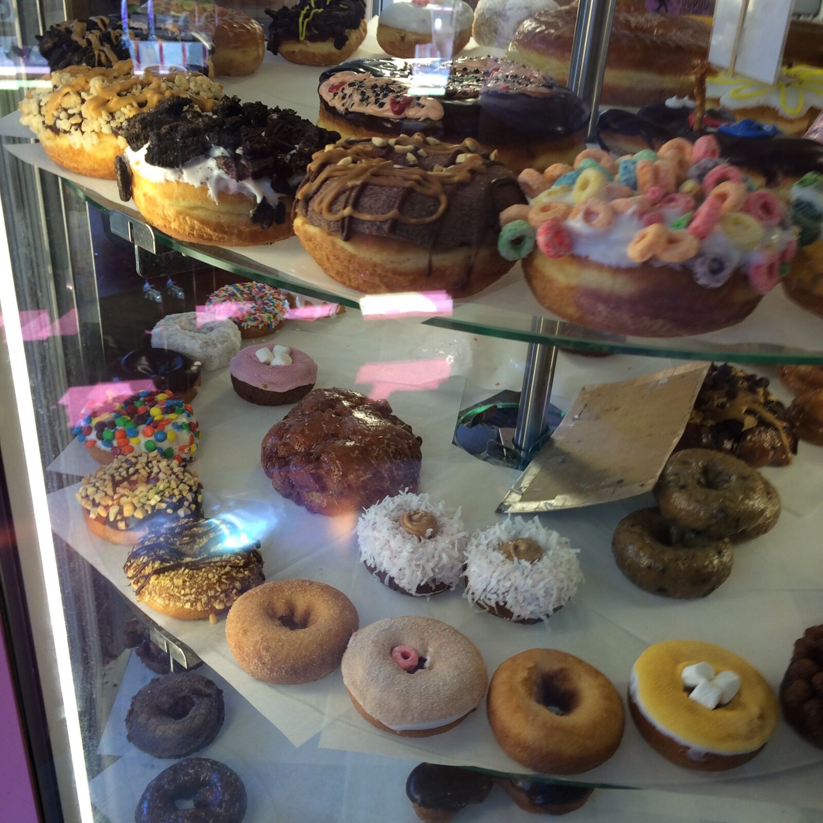 iPhone 5s back camera 4.15mm f/2.2 sample photo. Doughnut, doughnuts photography