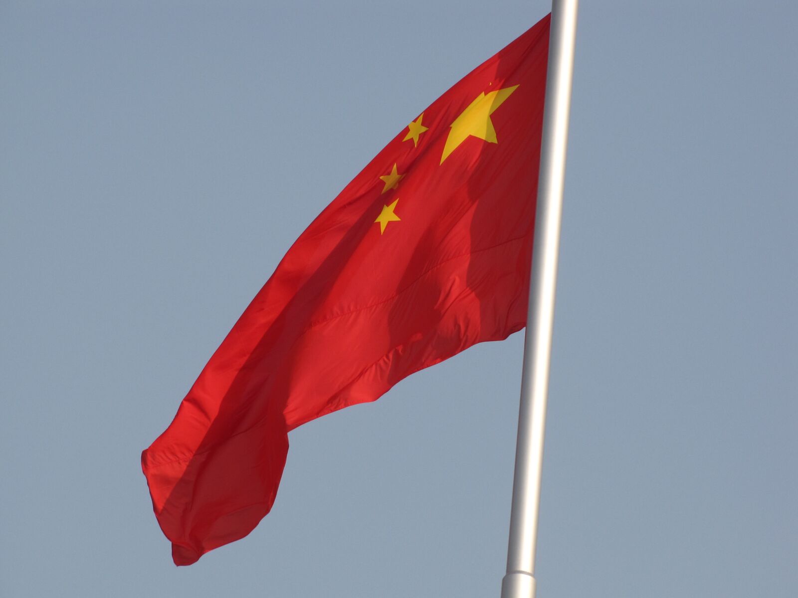 Canon PowerShot SX10 IS sample photo. The chinese national flag photography