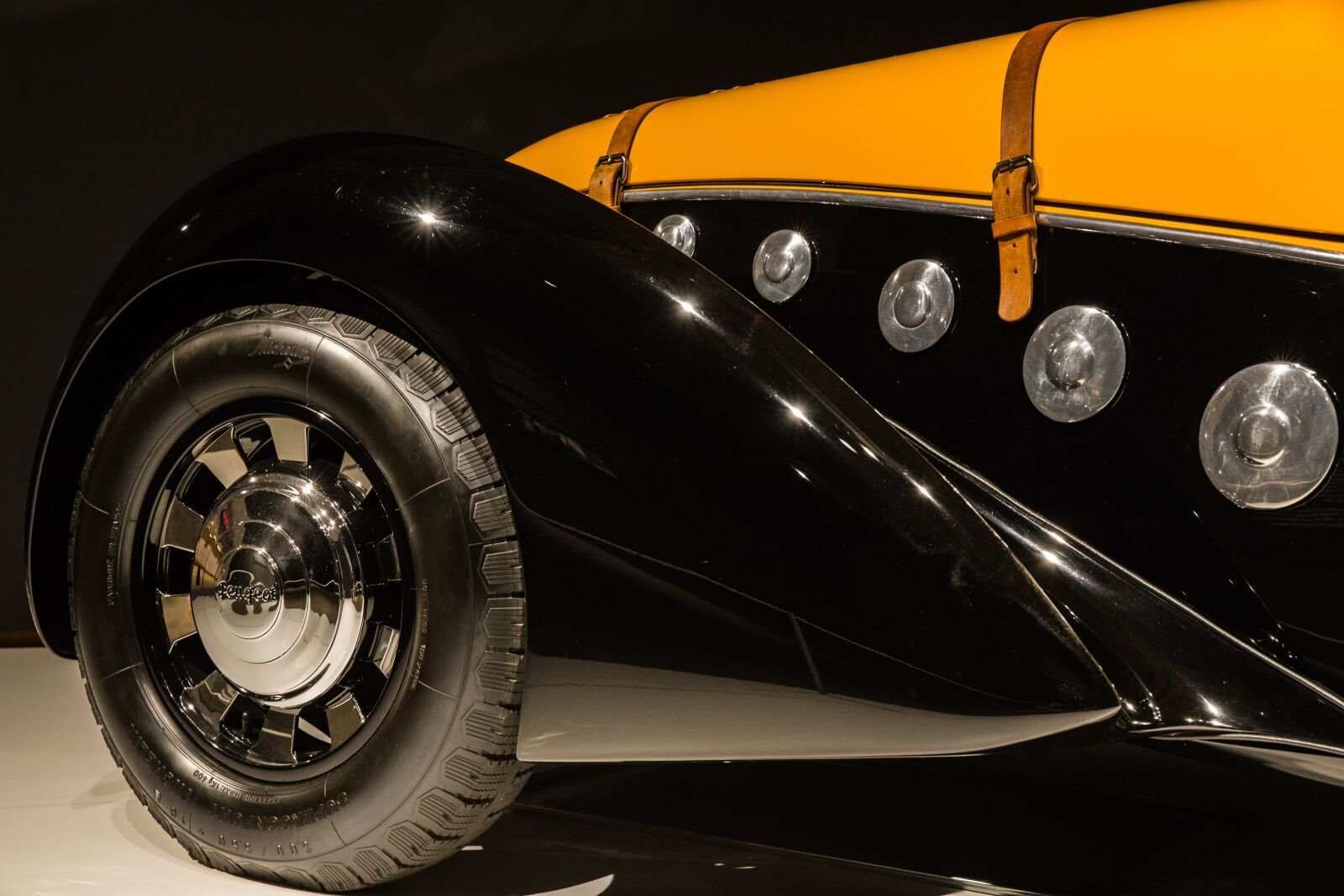 Canon EOS 6D sample photo. Car, 1936 peugeot 402 photography