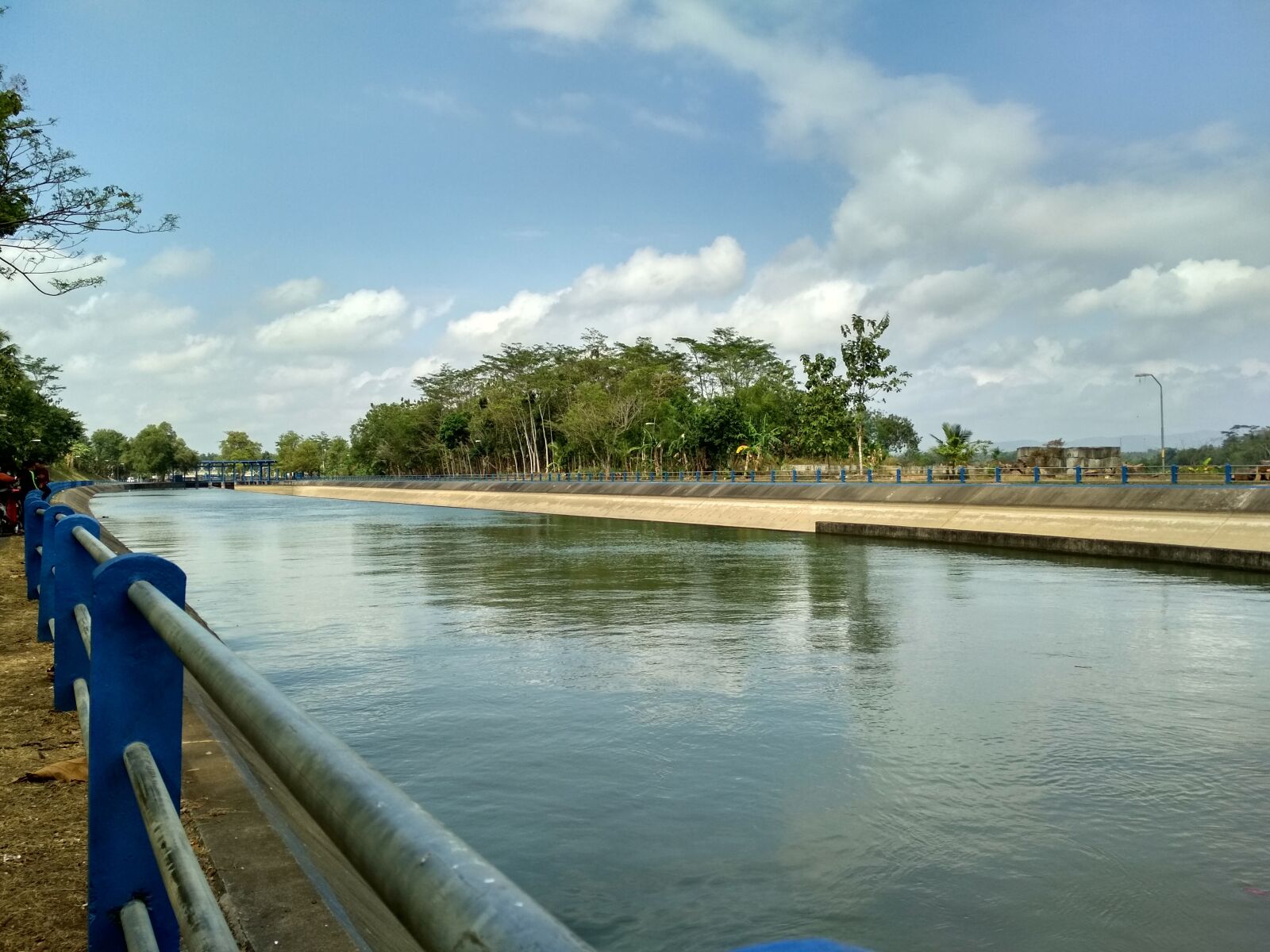 Xiaomi Redmi 4X sample photo. River, blue, green photography