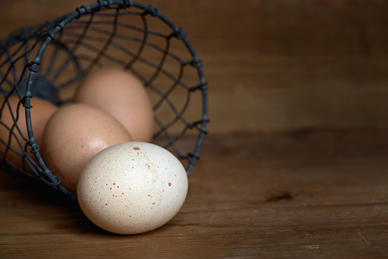 Nikon D750 sample photo. Egg, chicken eggs, basket photography