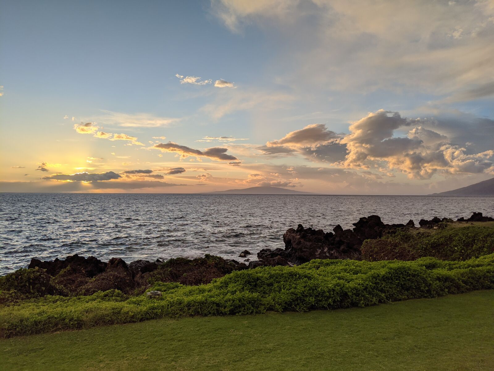 Google Pixel 3 sample photo. Hawaii, maui, beach photography