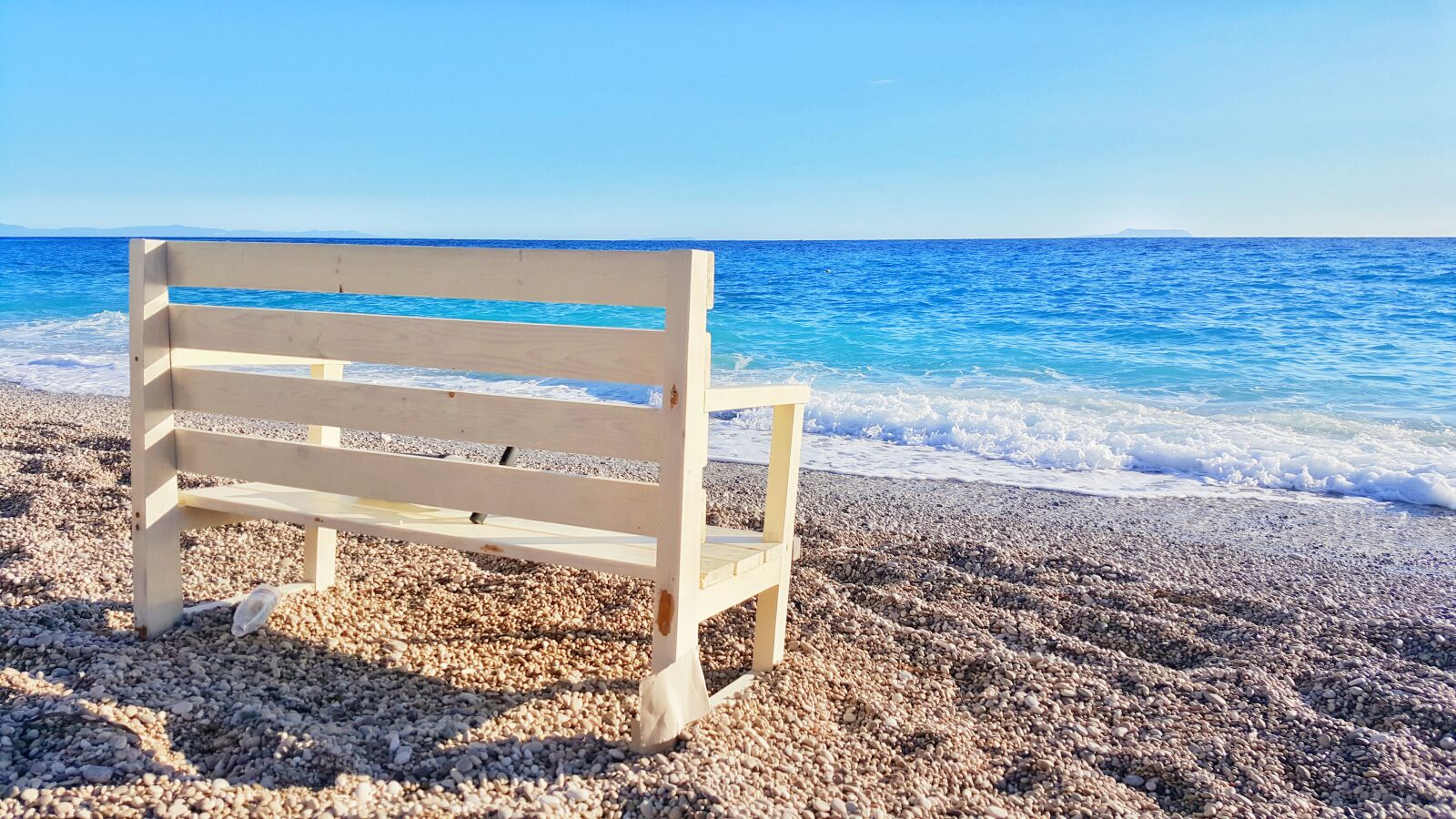 Samsung Galaxy S6 sample photo. Beach, chair, sand photography