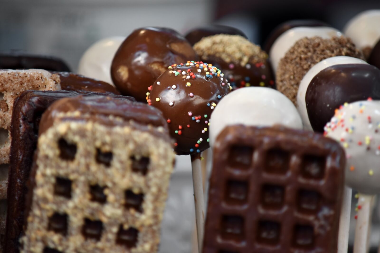 Nikon D5500 sample photo. Baked goods, biscuit, chocolates photography