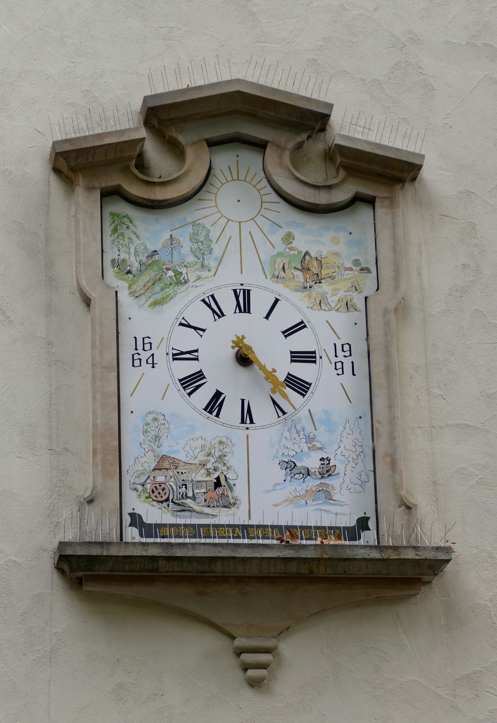 Panasonic Lumix DMC-FZ1000 sample photo. Clock, fassadenuhr, außenuhr photography