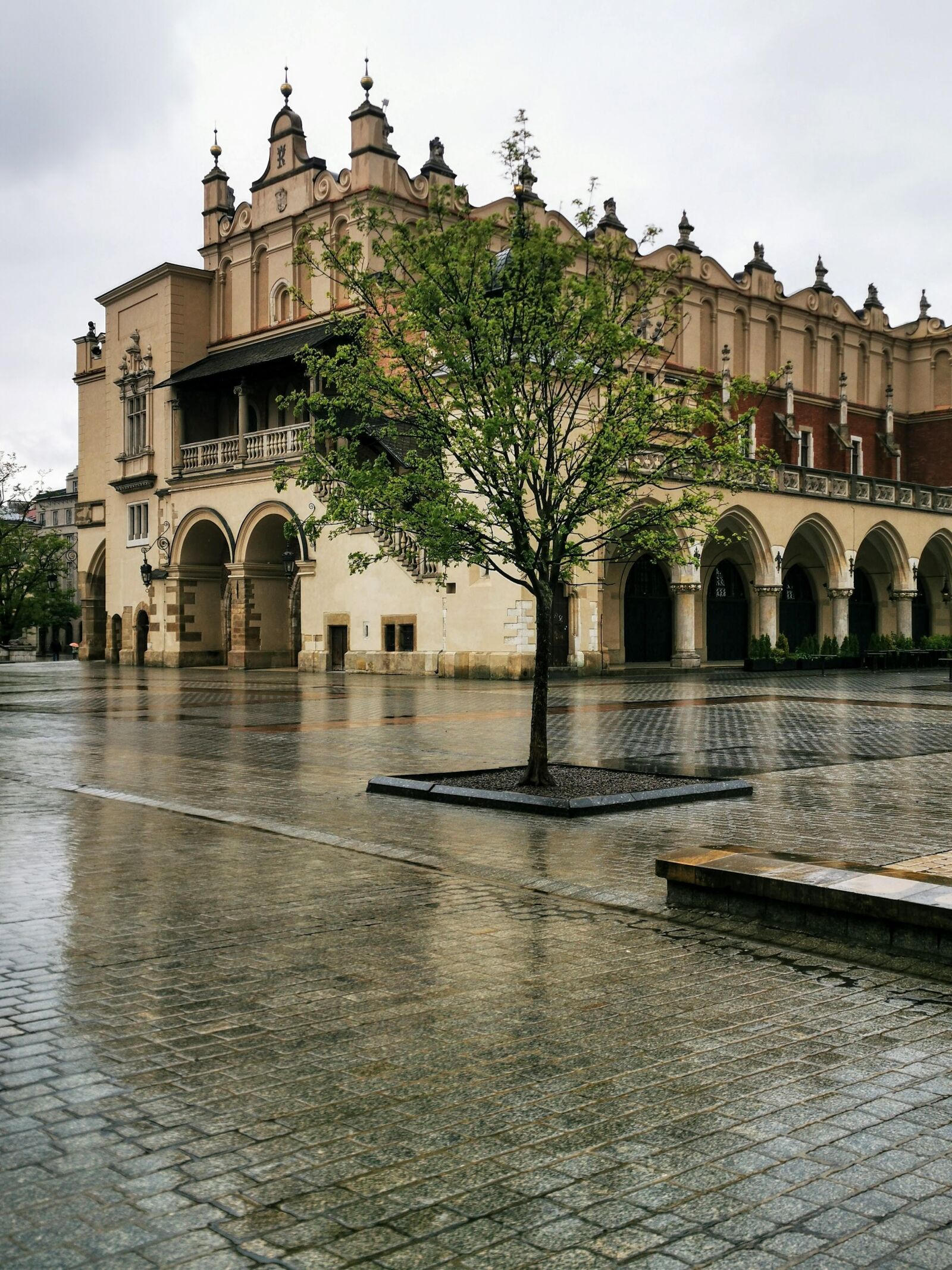 HUAWEI P30 Pro sample photo. Cracow, old town, poland photography