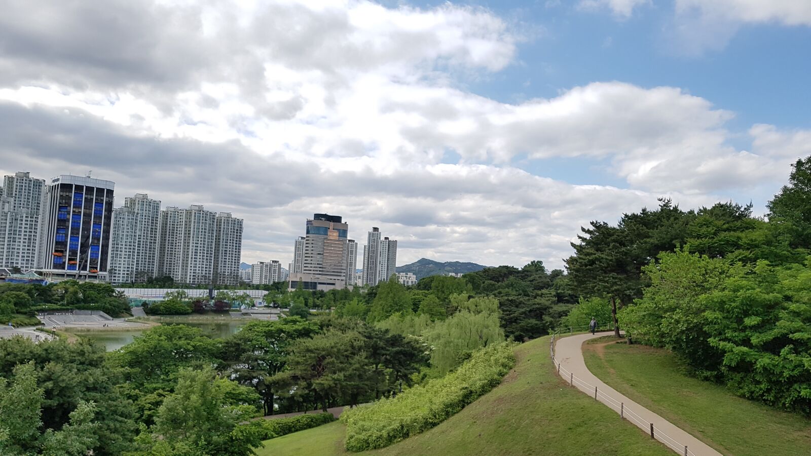 Samsung Galaxy S7 Edge sample photo. Mongchontoseong, perimeter road, olympic photography