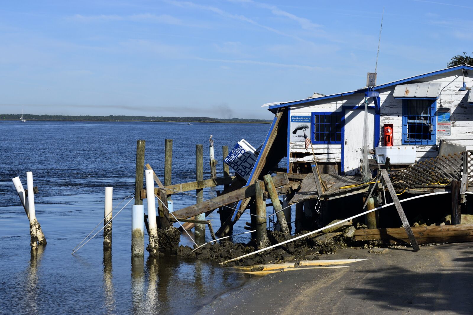 Nikon D3300 sample photo. Hurricane matthew, damage, dock photography