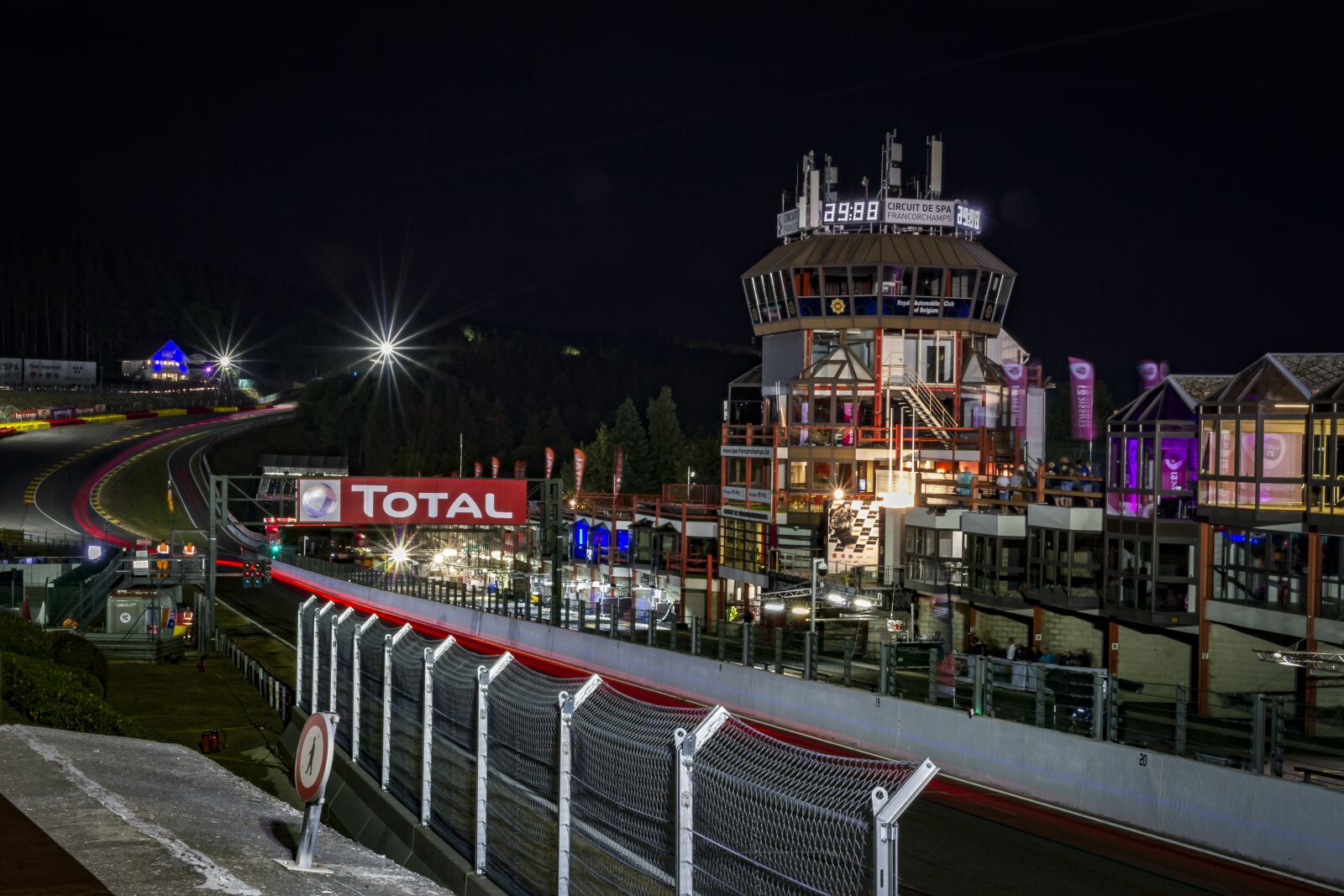 Canon EOS 7D sample photo. Circuit, night, race photography