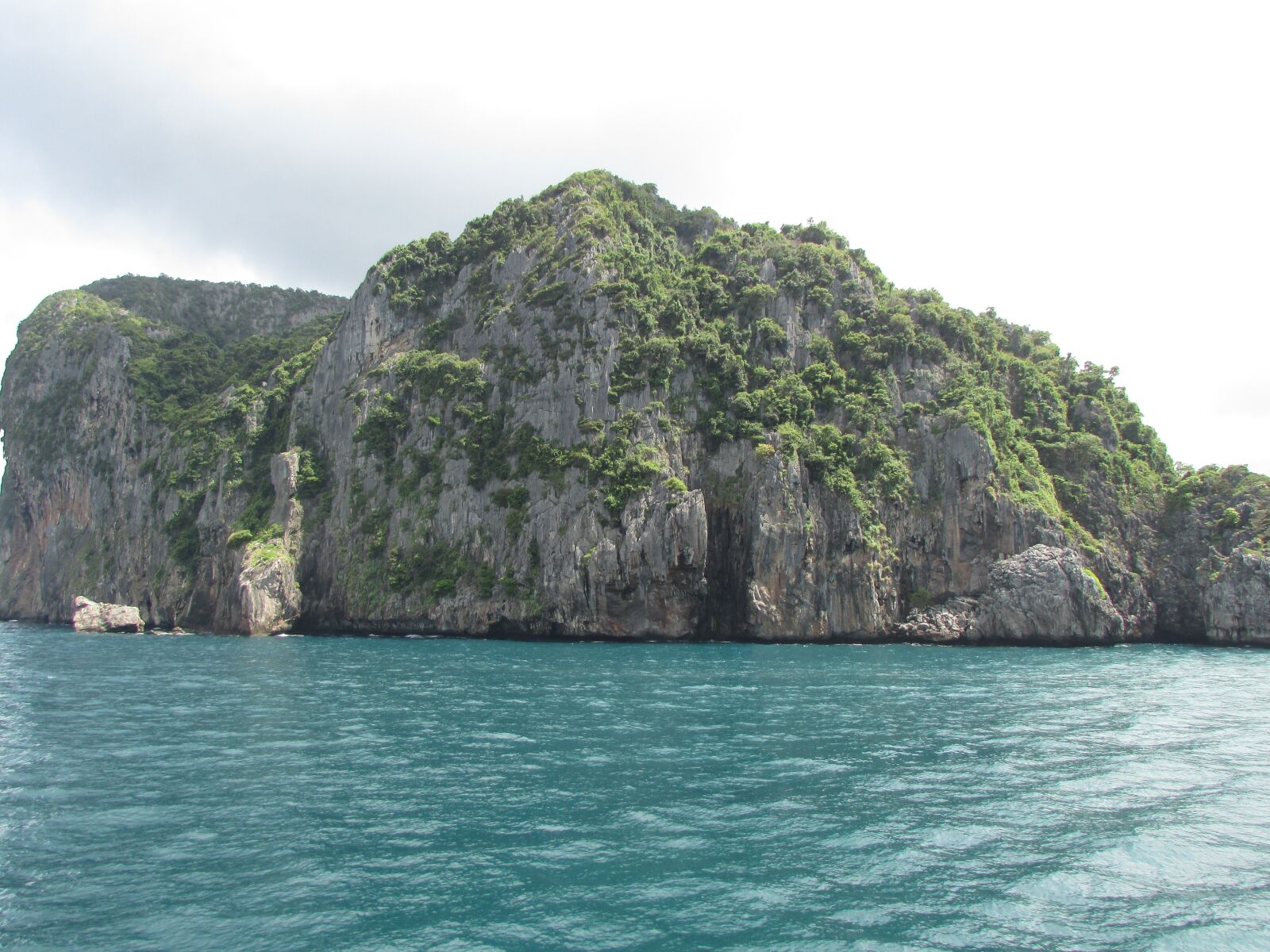 Canon PowerShot SX400 IS sample photo. Island, sea, ocean photography