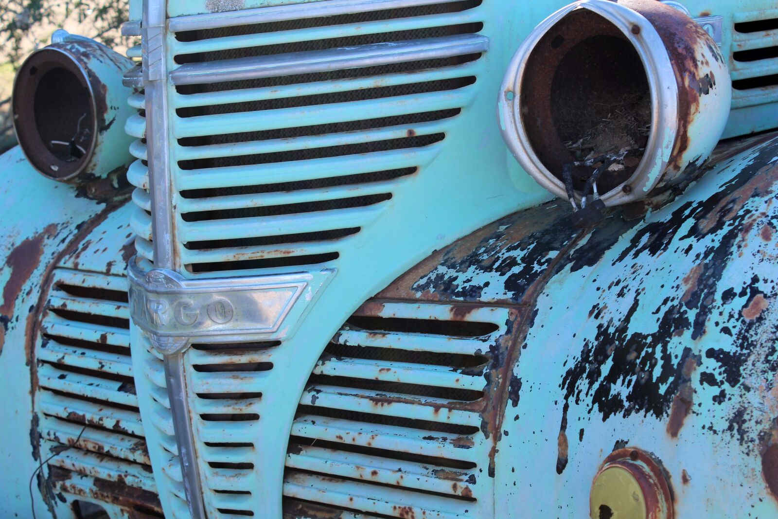 Canon EOS 600D (Rebel EOS T3i / EOS Kiss X5) sample photo. Vintage, car photography