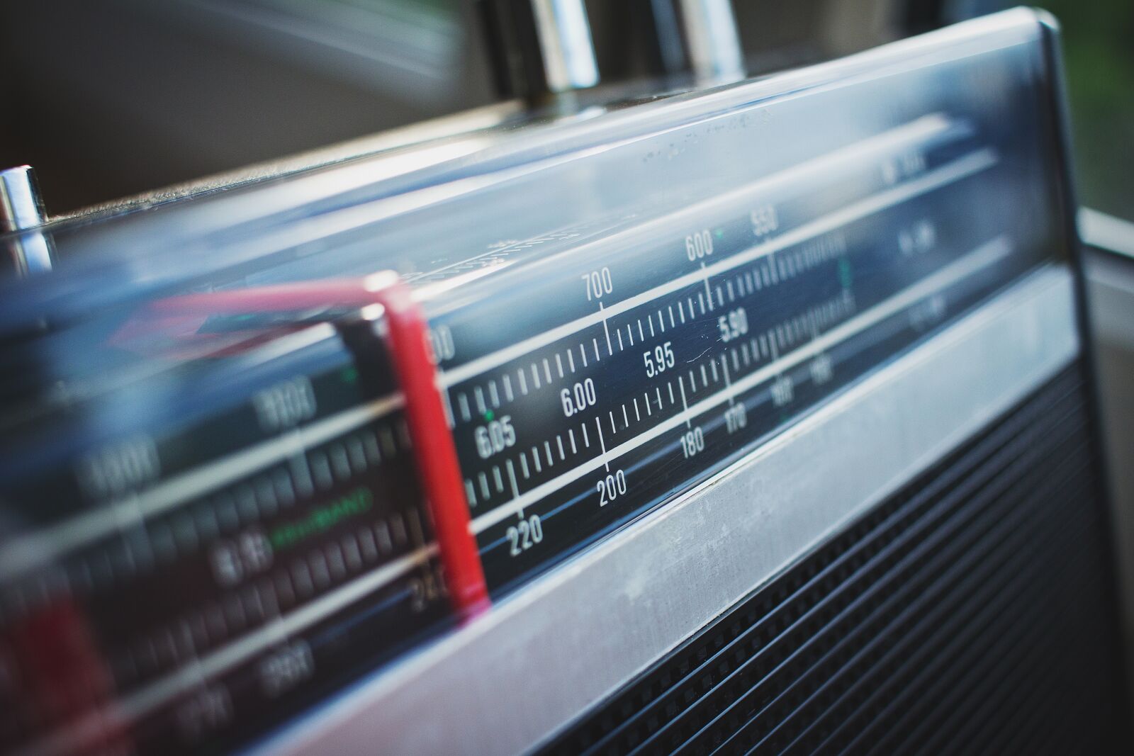 Canon EF-S 24mm F2.8 STM sample photo. Audio, broadcast, broadcasting photography