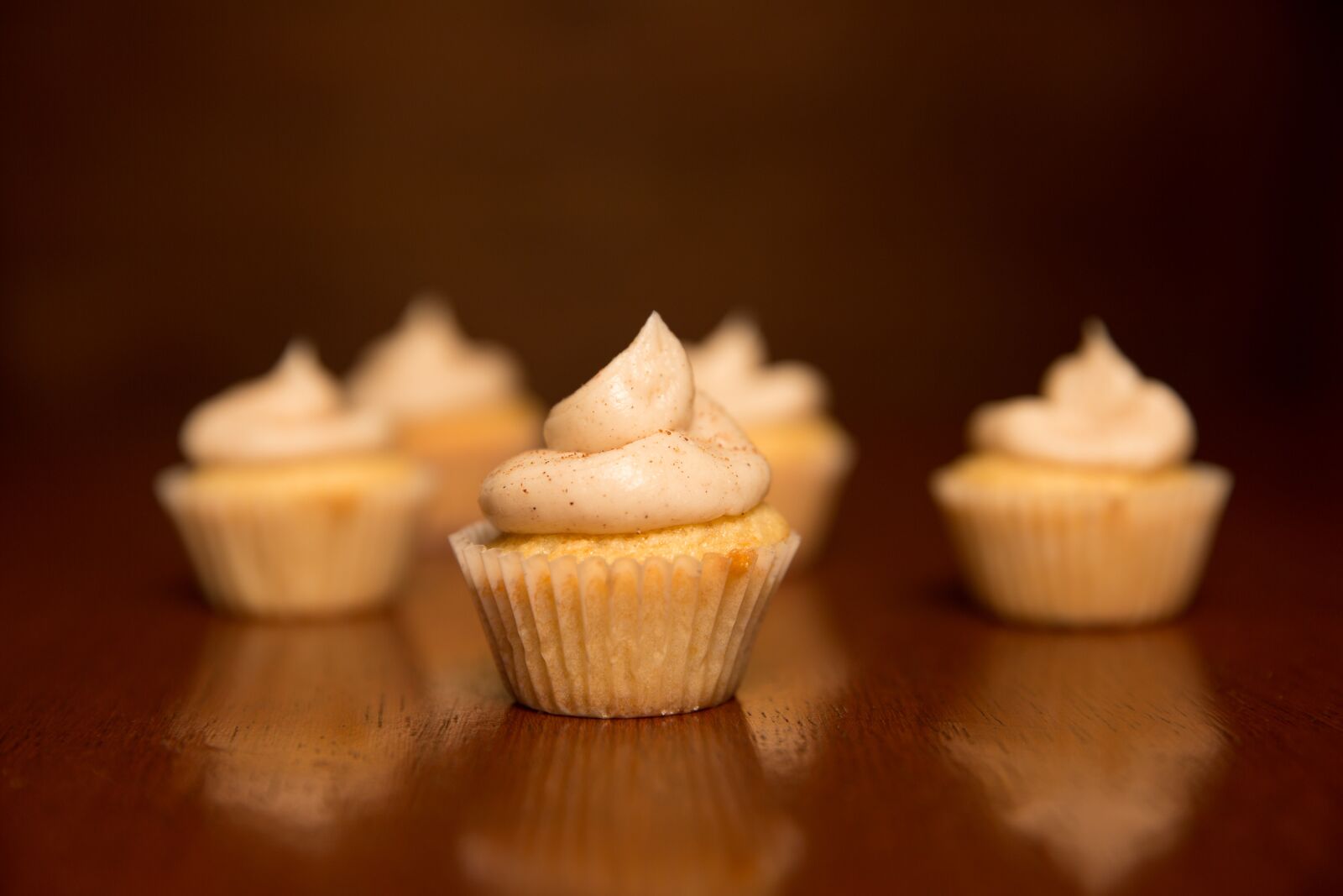 Canon EF 24-70mm F2.8L II USM sample photo. Cupcakes, mini cupcakes, cupcake photography