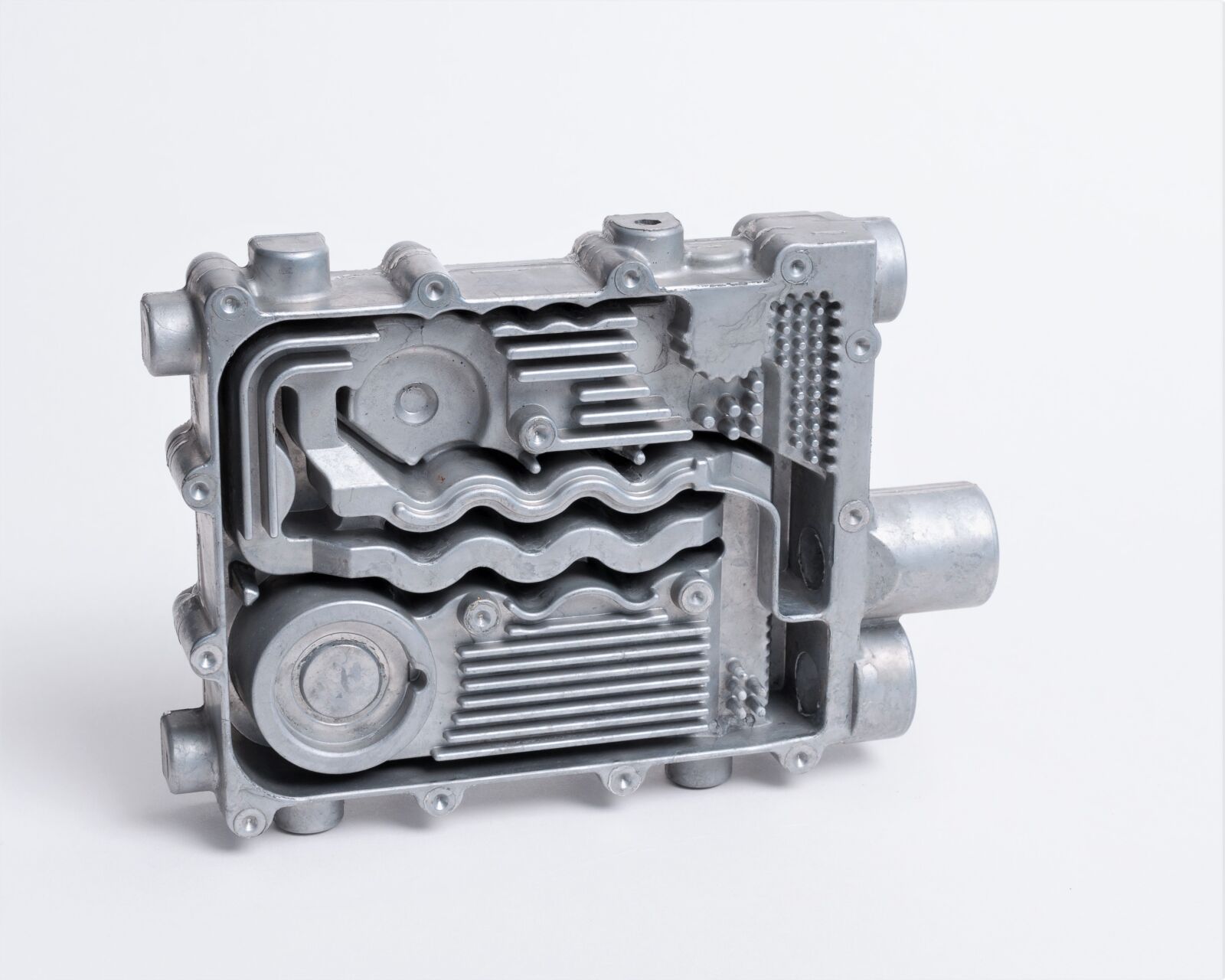 Nikon D90 sample photo. Metal part, detailed geometry photography