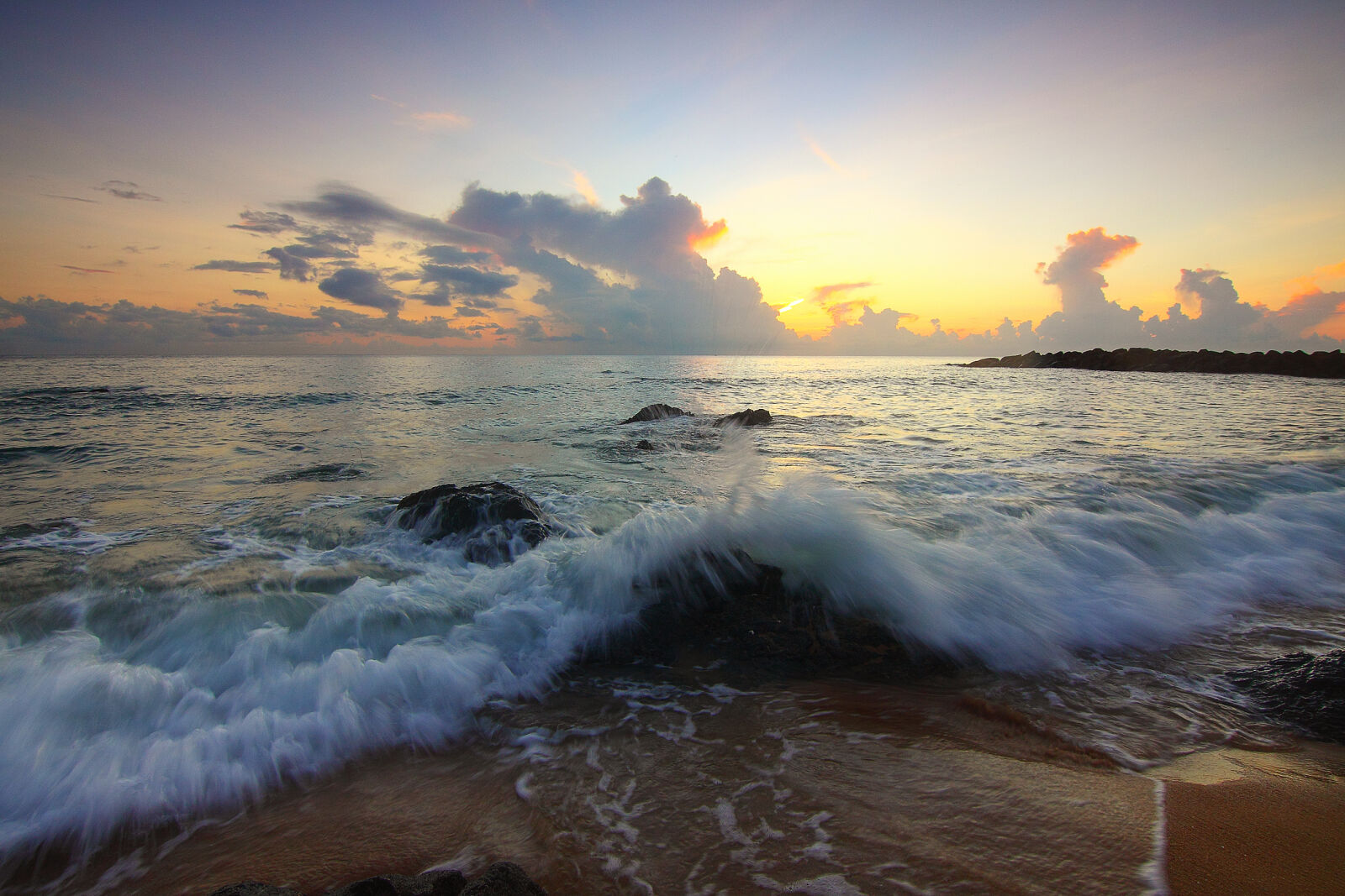 Canon EOS 50D sample photo. Beach, clouds, dawn, evening photography