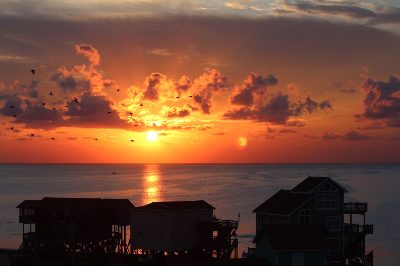 Canon EF-S 55-250mm F4-5.6 IS sample photo. Sunset, sky, sun photography