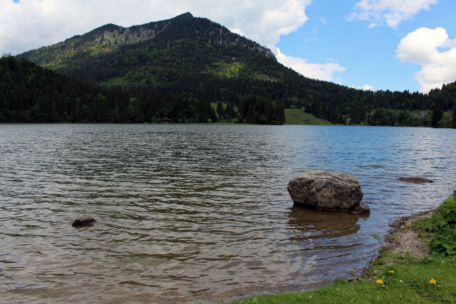 Canon EOS 700D (EOS Rebel T5i / EOS Kiss X7i) sample photo. Landscape, lake, mountain photography
