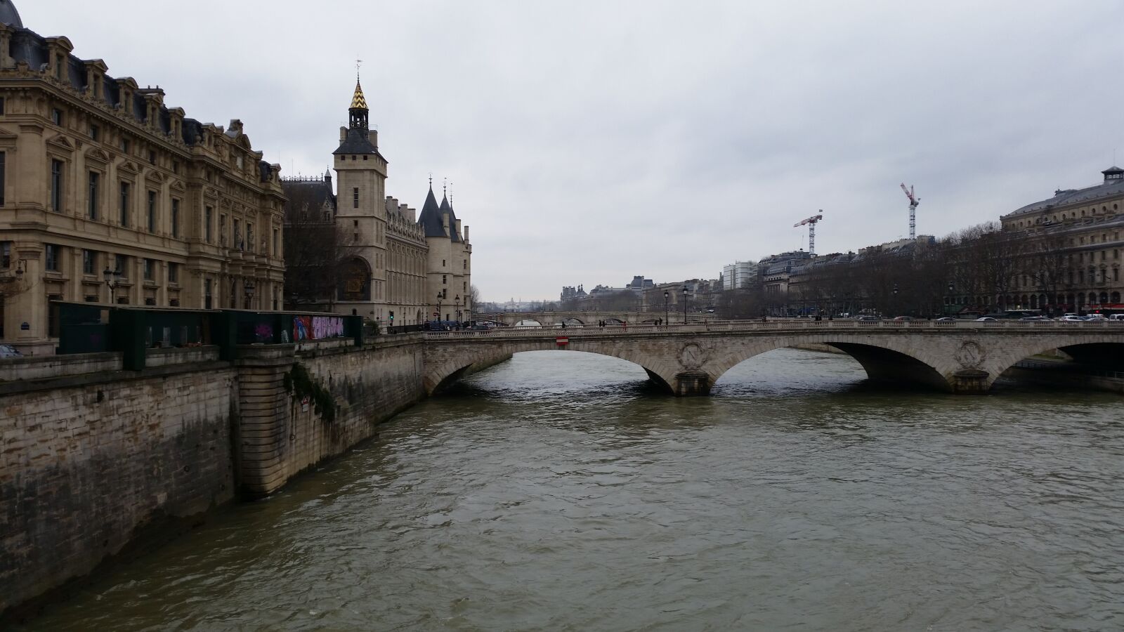 Samsung Galaxy S5 sample photo. Paris, bridge, river photography