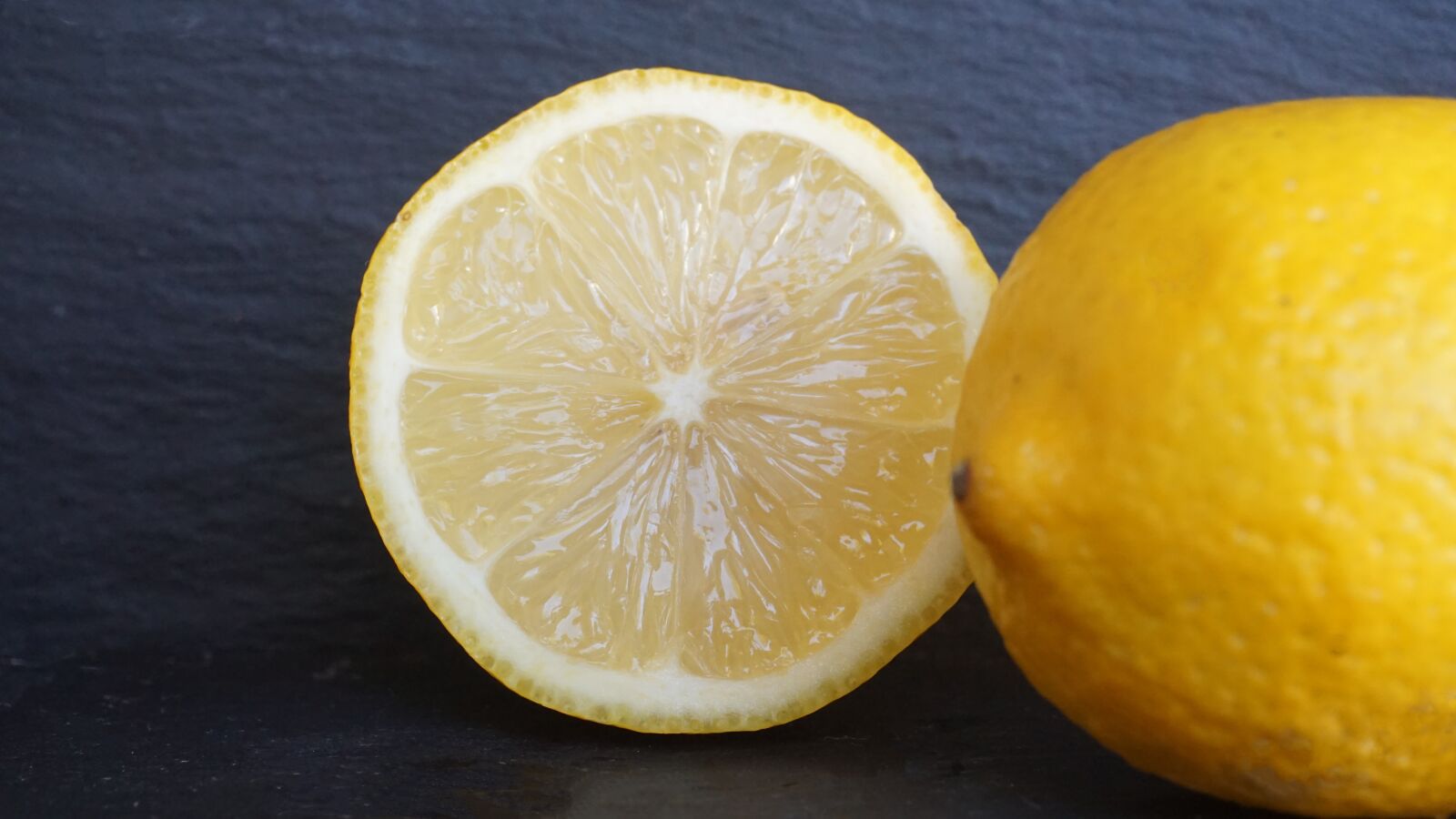 Sony E 16-50mm F3.5-5.6 PZ OSS sample photo. Lemon, yellow, fruit photography