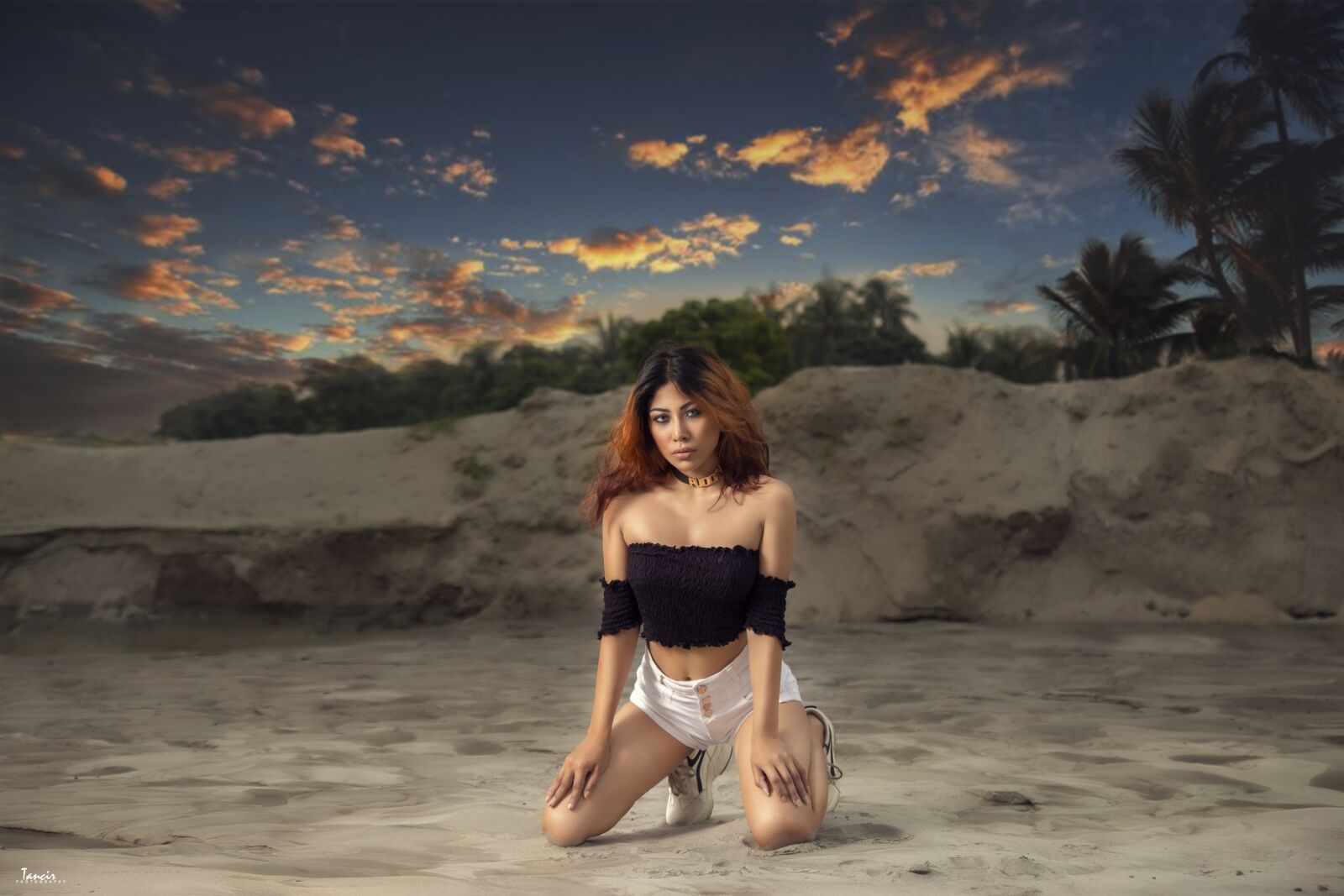 Canon EOS 6D + Canon EF 24-105mm F4L IS USM sample photo. Fashion, woman, portrait photography