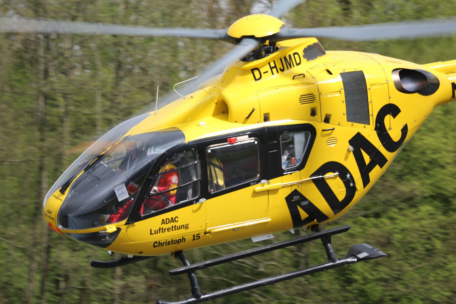 Canon EF 100-400mm F4.5-5.6L IS USM sample photo. Adac, heli, helicopter photography
