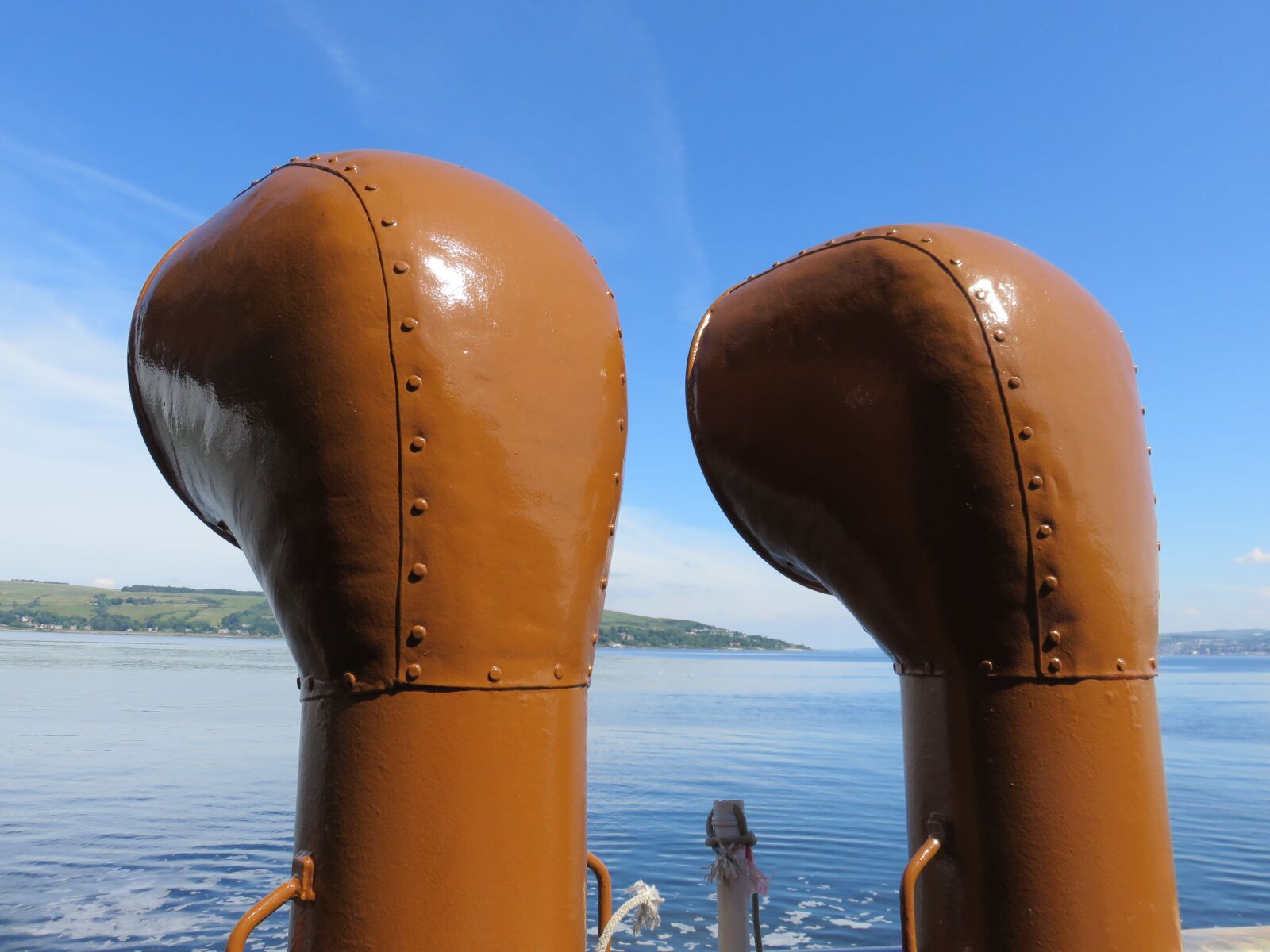 Canon PowerShot SX700 HS sample photo. Funnel, cruise, water photography