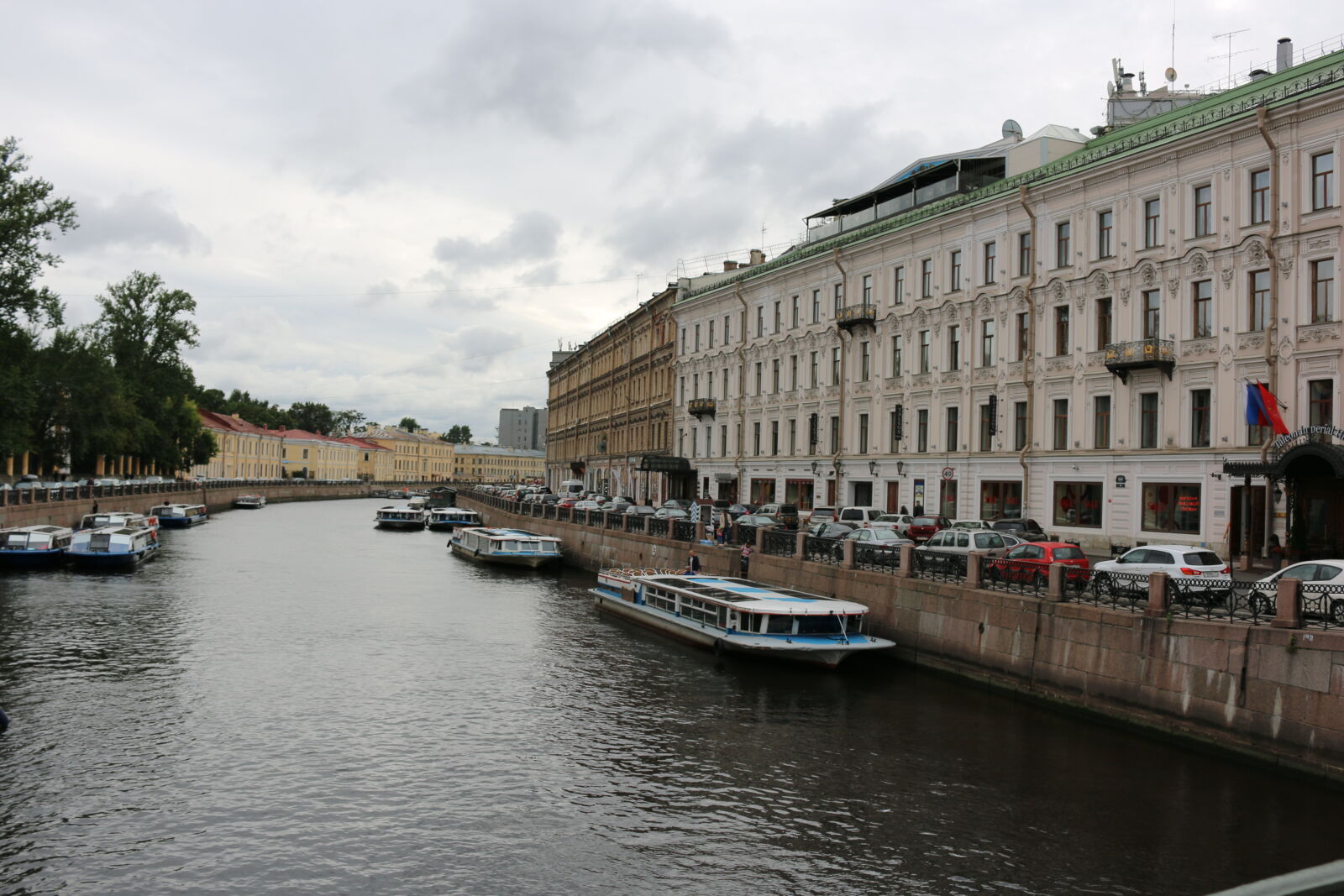 Canon EOS 70D sample photo. St, petersburg photography