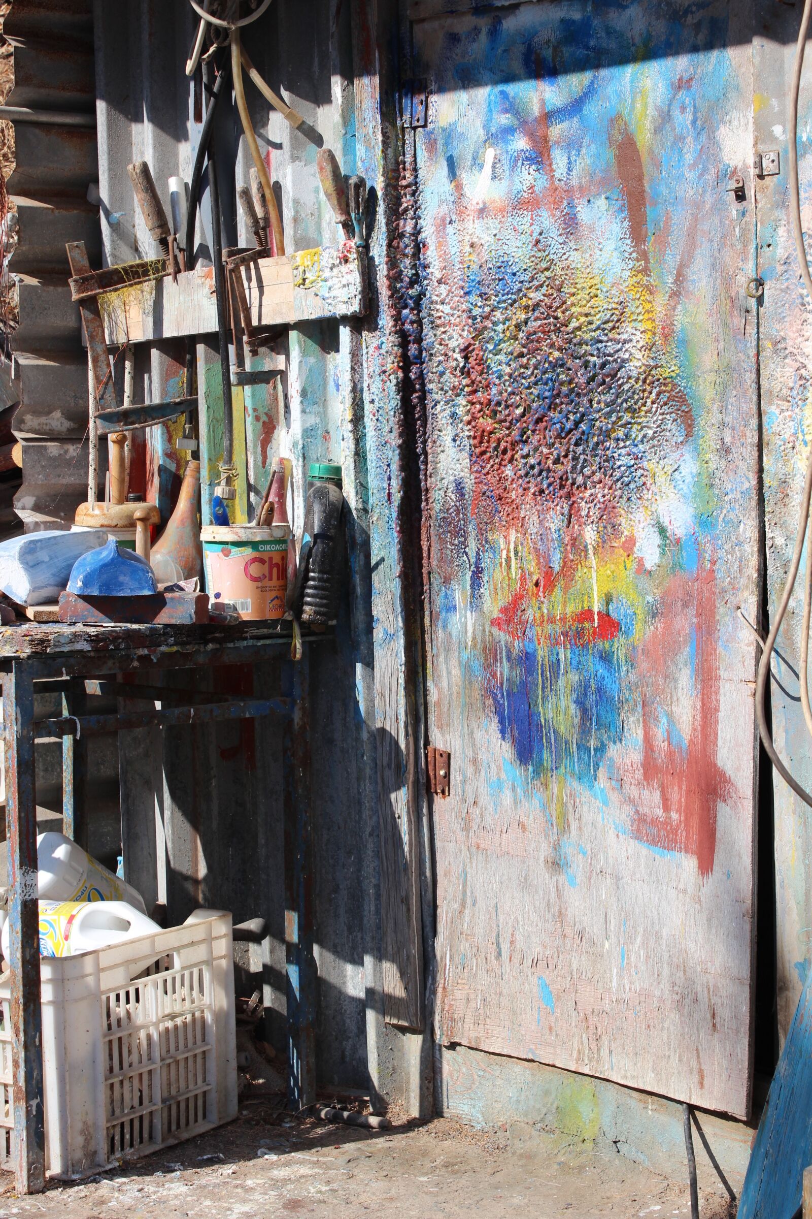 Canon EOS 600D (Rebel EOS T3i / EOS Kiss X5) sample photo. Paint, shipyard, industrial photography