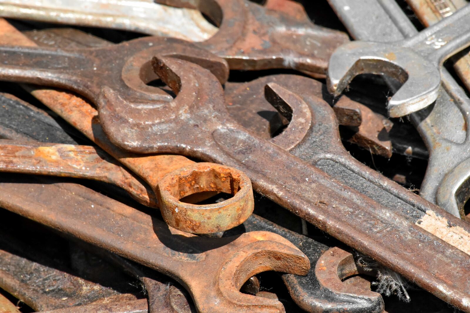 Nikon D5500 sample photo. Wrench, rust, old, steel photography
