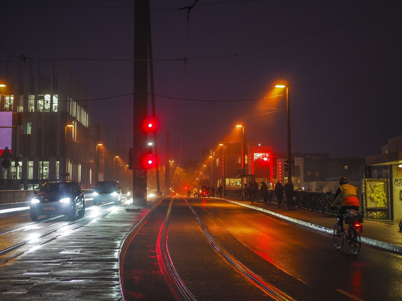 Olympus OM-D E-M10 + Olympus M.Zuiko Digital 25mm F1.8 sample photo. Road, fog, morning photography