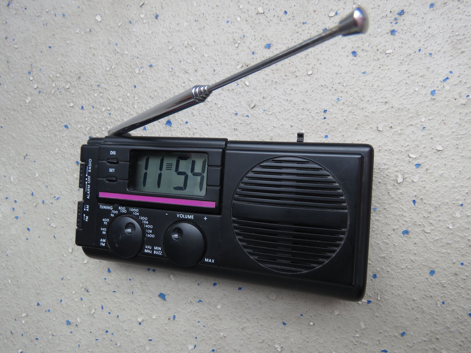 Canon PowerShot SX60 HS sample photo. Fm, most, radio photography