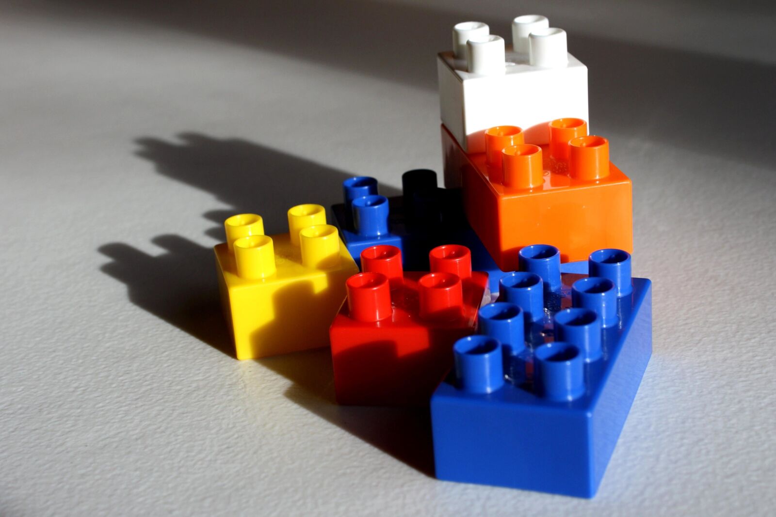 f/3.5-5.6 IS sample photo. Lego plastic blocks, plastic photography