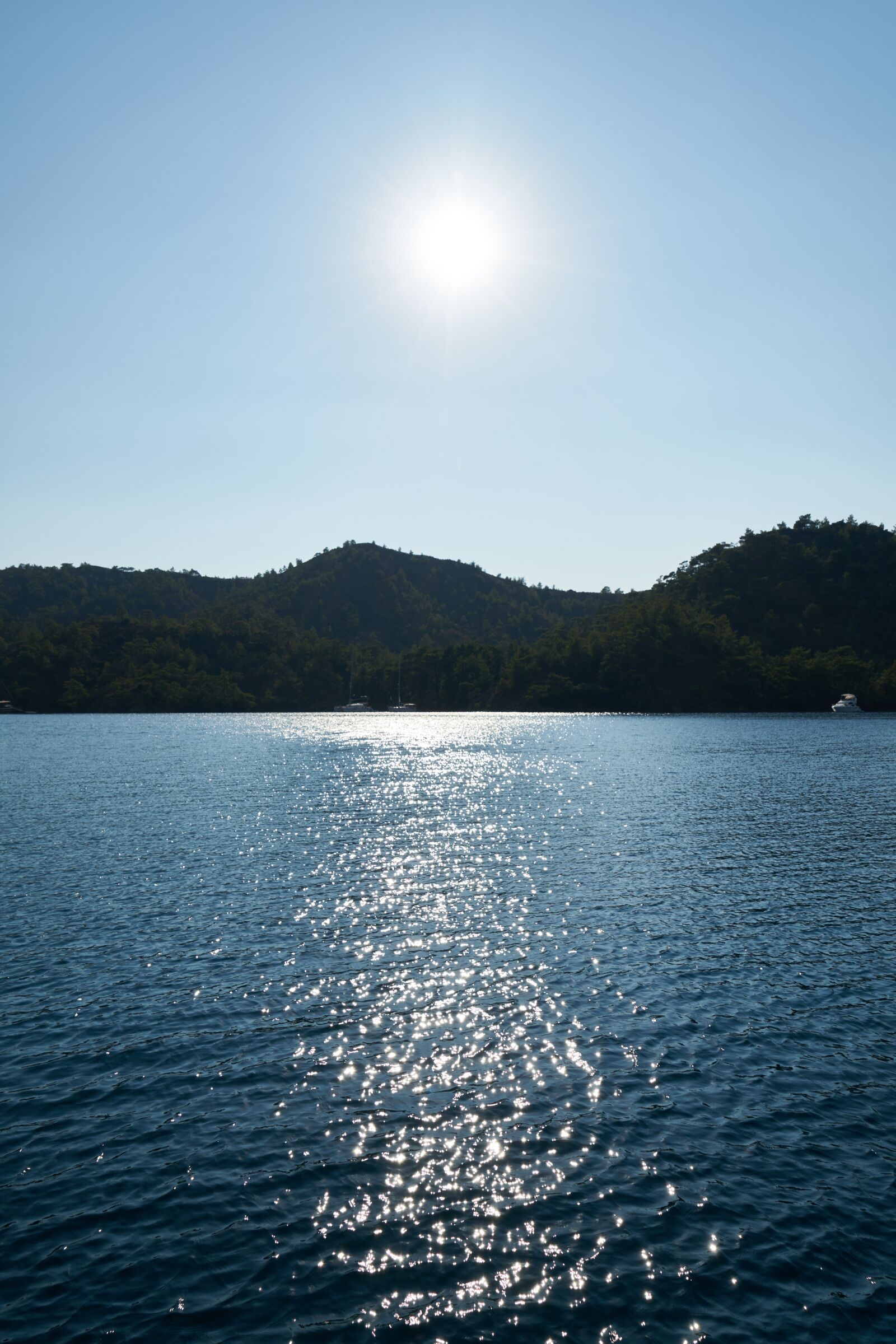 Sony a7R II sample photo. Solar, reflection, summer photography