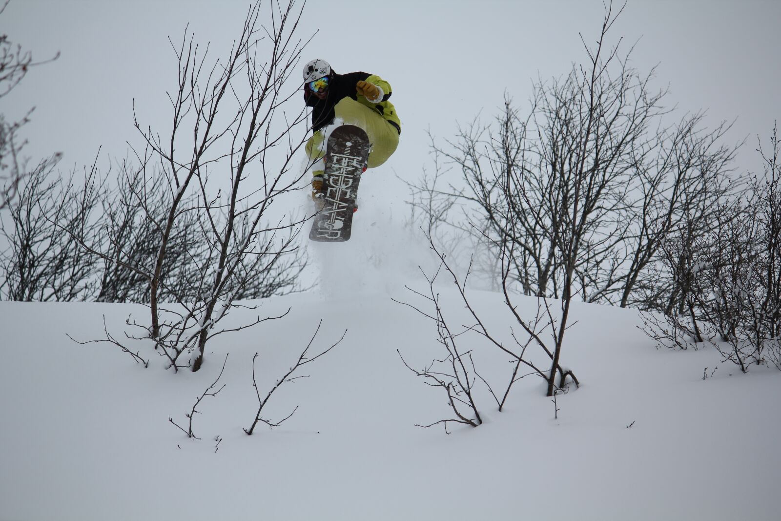 Canon EOS 550D (EOS Rebel T2i / EOS Kiss X4) sample photo. Ski, snowboard, winter photography