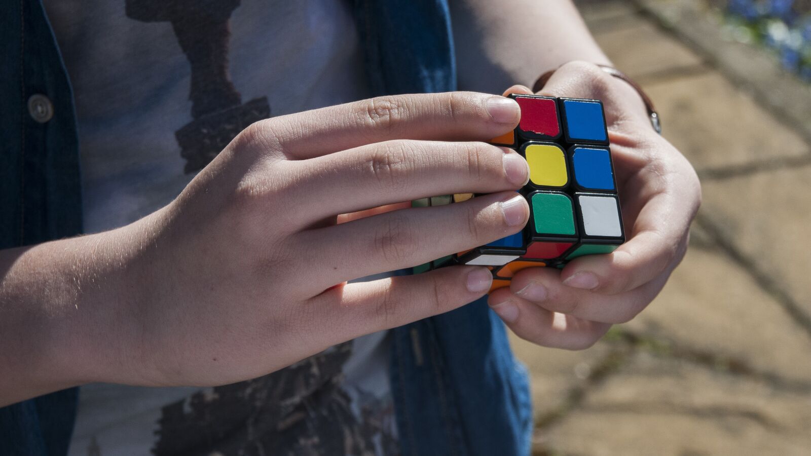 Nikon D300 sample photo. Cube, hand, boy photography