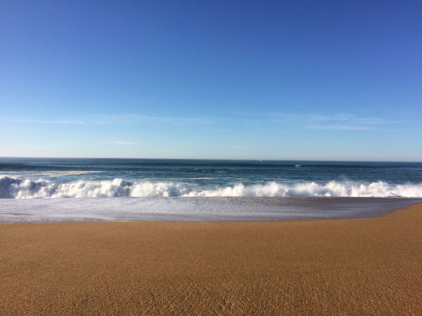 iPhone 5s back camera 4.15mm f/2.2 sample photo. Sea, ocean, waves photography