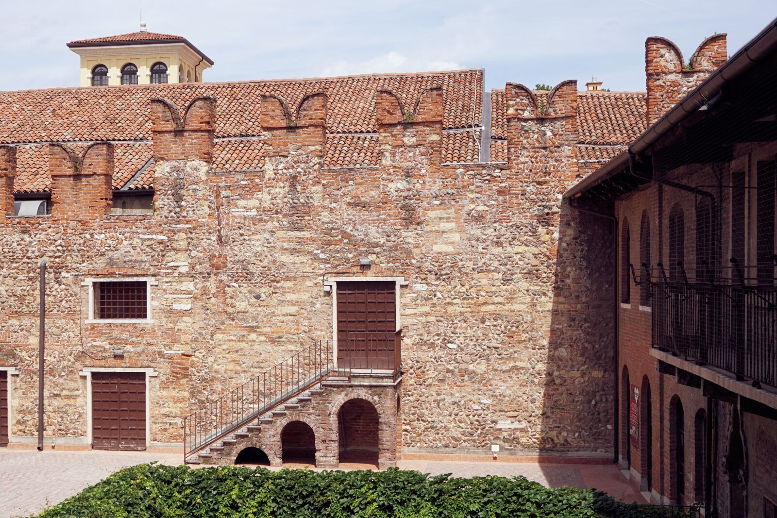 Sony a6000 sample photo. Verona, italy, casa di photography