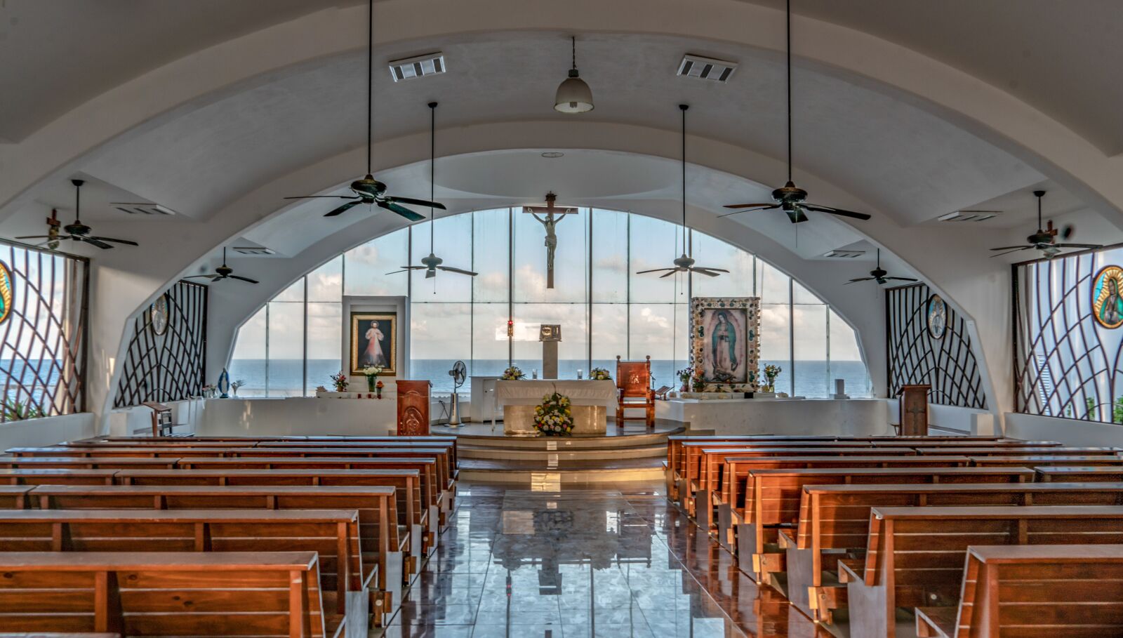 Sony a7R II + Sony FE 24-240mm F3.5-6.3 OSS sample photo. Church, guadalupe chapel, cancun photography