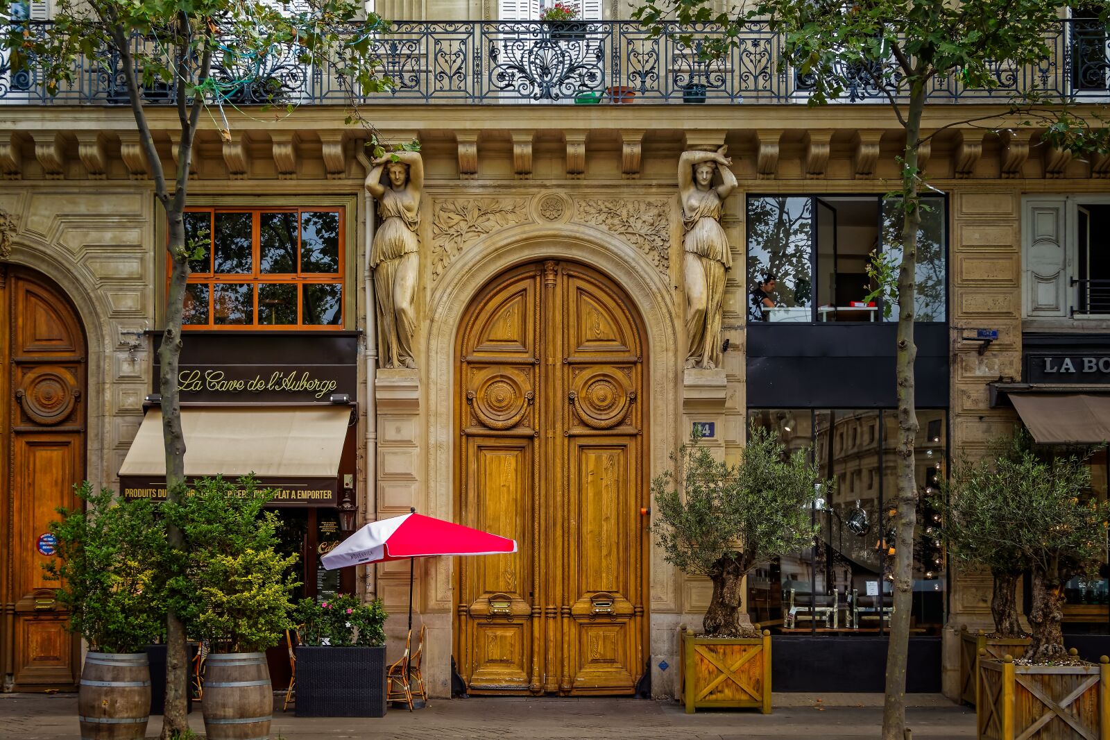 Canon EF-S 18-135mm F3.5-5.6 IS USM sample photo. Paris, seine, architecture photography
