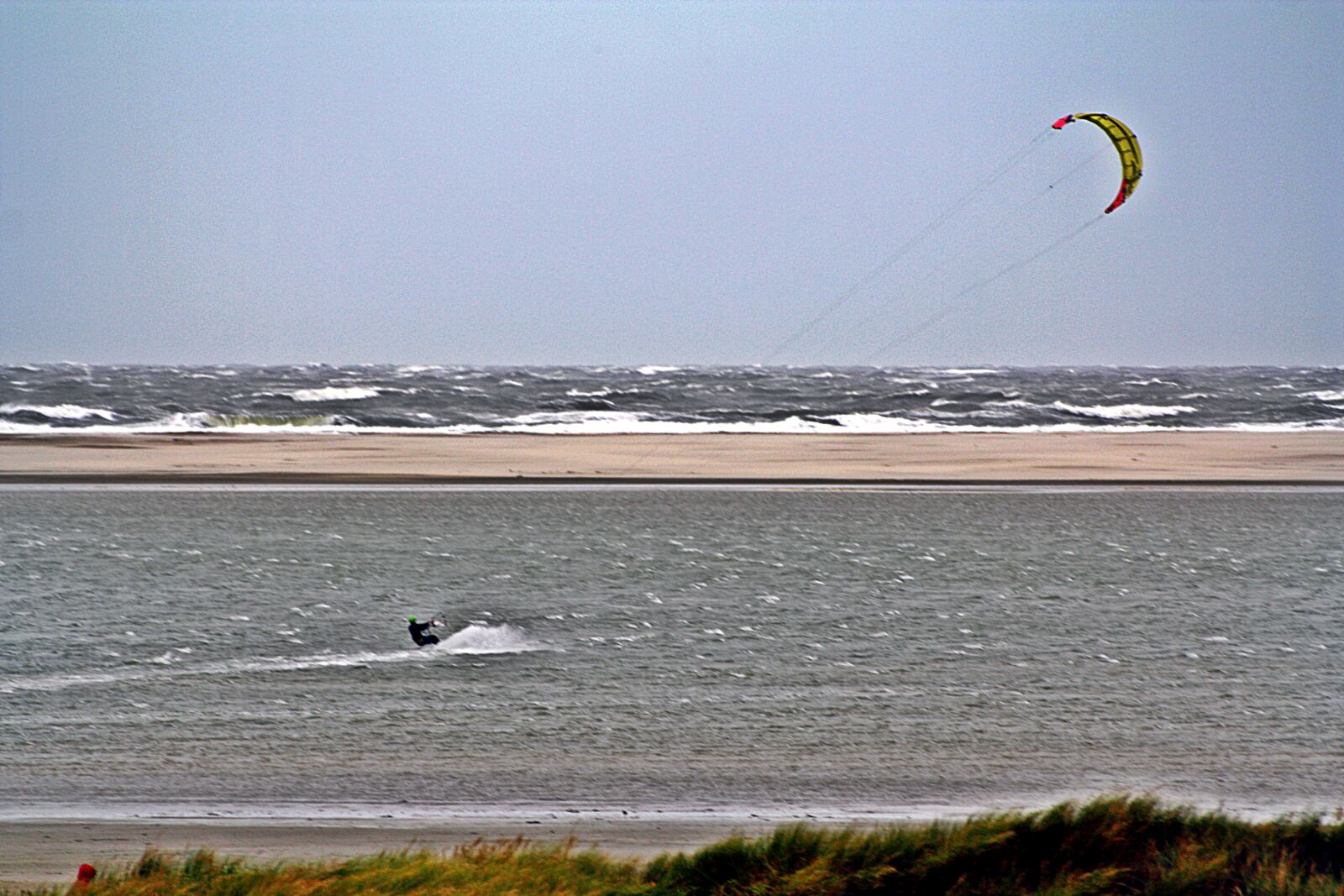Canon EOS 1000D (EOS Digital Rebel XS / EOS Kiss F) sample photo. Beach, sports, germany, kitesurfing photography