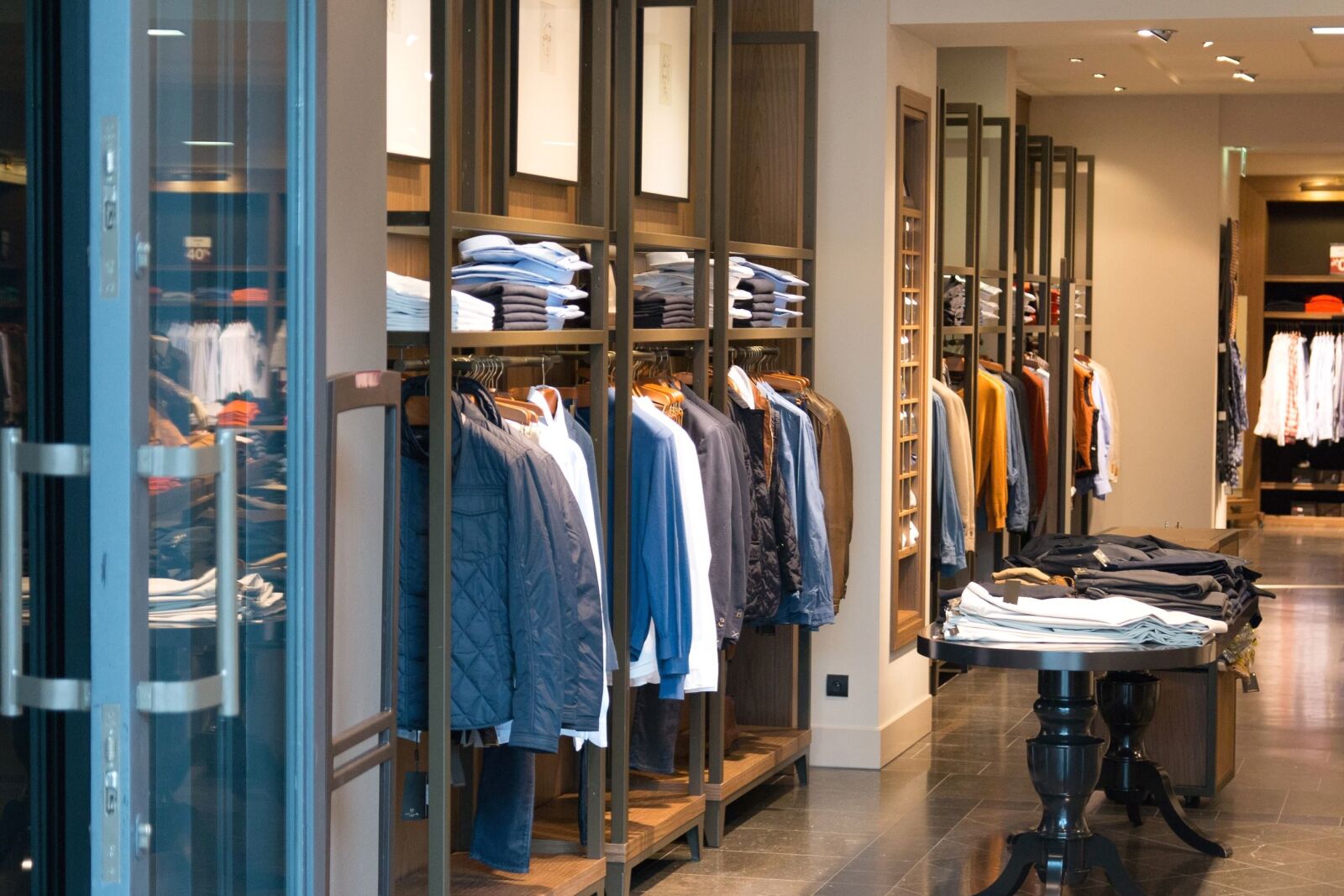 Canon EOS 70D sample photo. Boutique, style, interior, small photography
