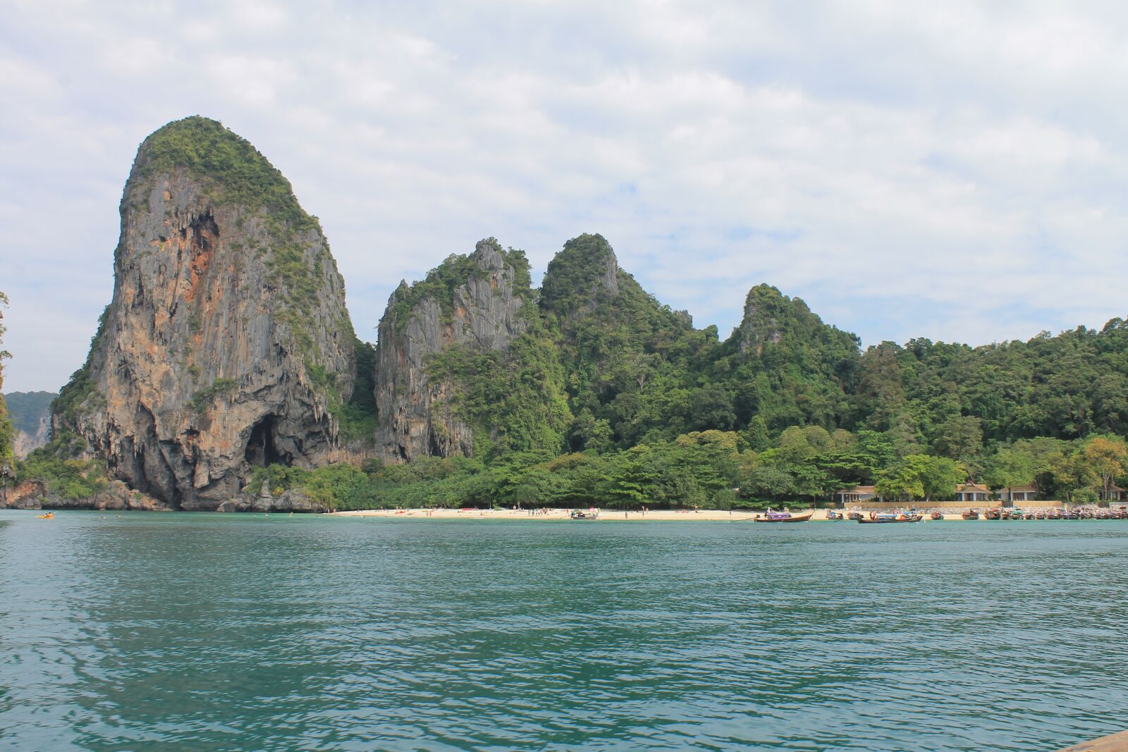 Canon EOS 1100D (EOS Rebel T3 / EOS Kiss X50) sample photo. Sea, water, ship photography