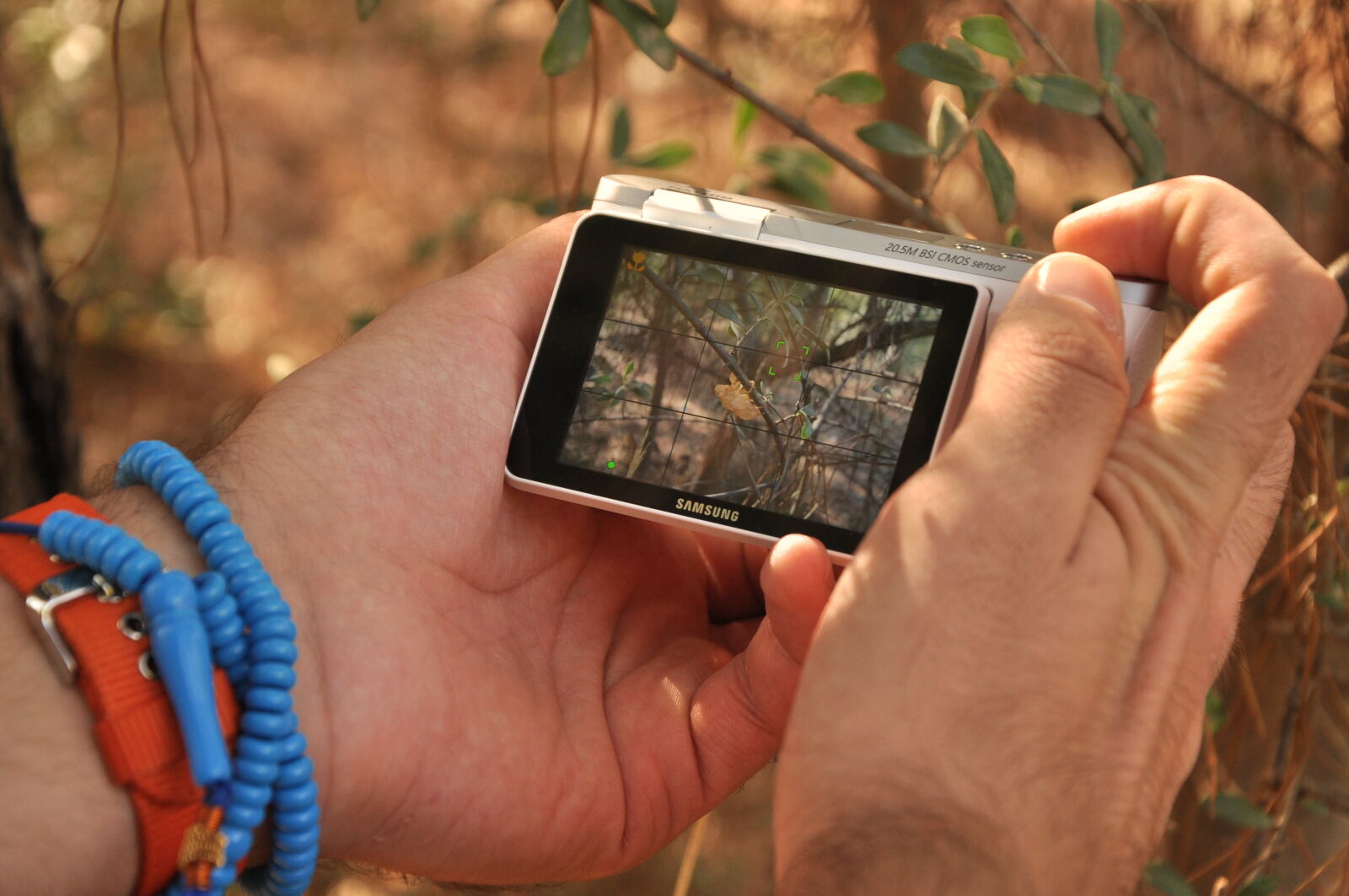 Nikon D90 sample photo. Silver, samsung, point, and photography
