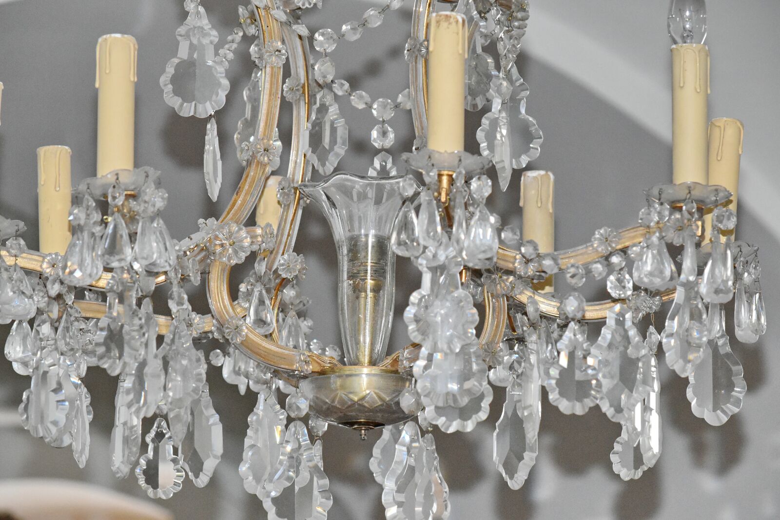 Nikon D5500 sample photo. Chandelier, decoration, luxury, crystal photography