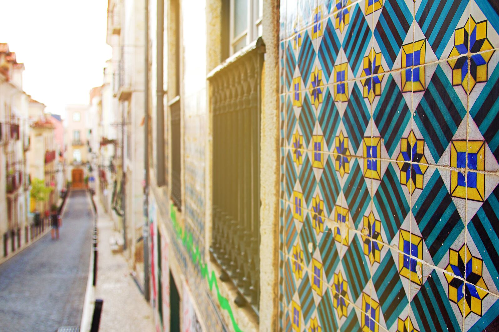 Canon EOS 600D (Rebel EOS T3i / EOS Kiss X5) sample photo. Portugal, lisbon, barrio alto photography