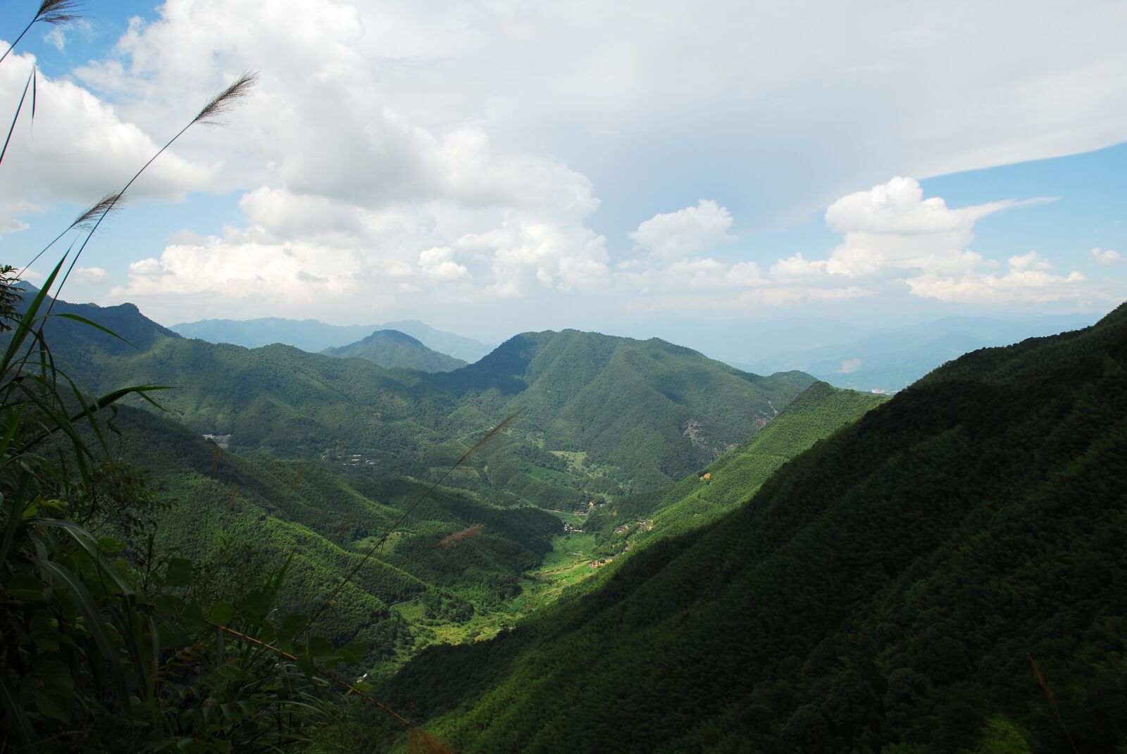 Nikon D200 sample photo. Mountain, clouds, sky photography