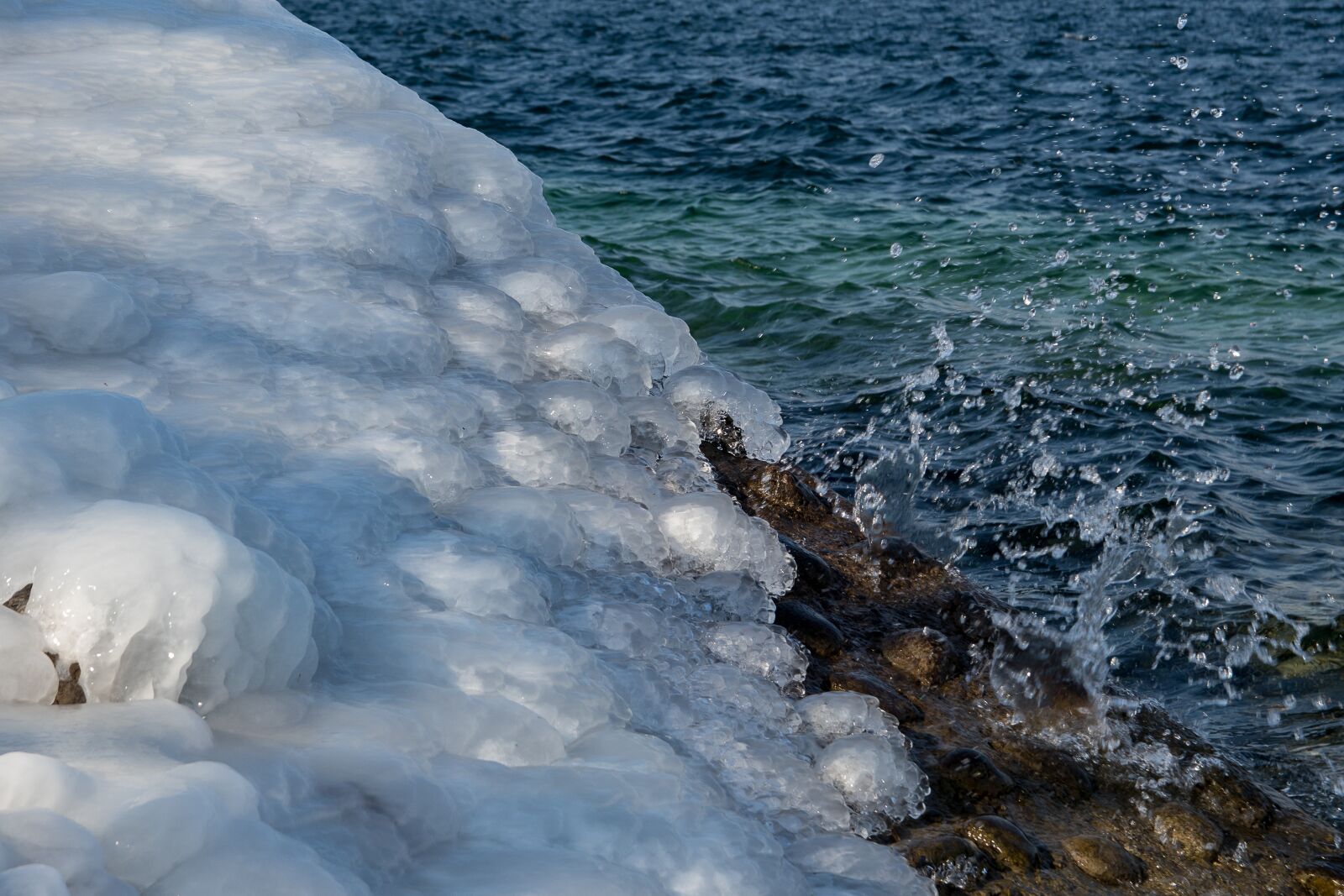 Сонник вода на улице