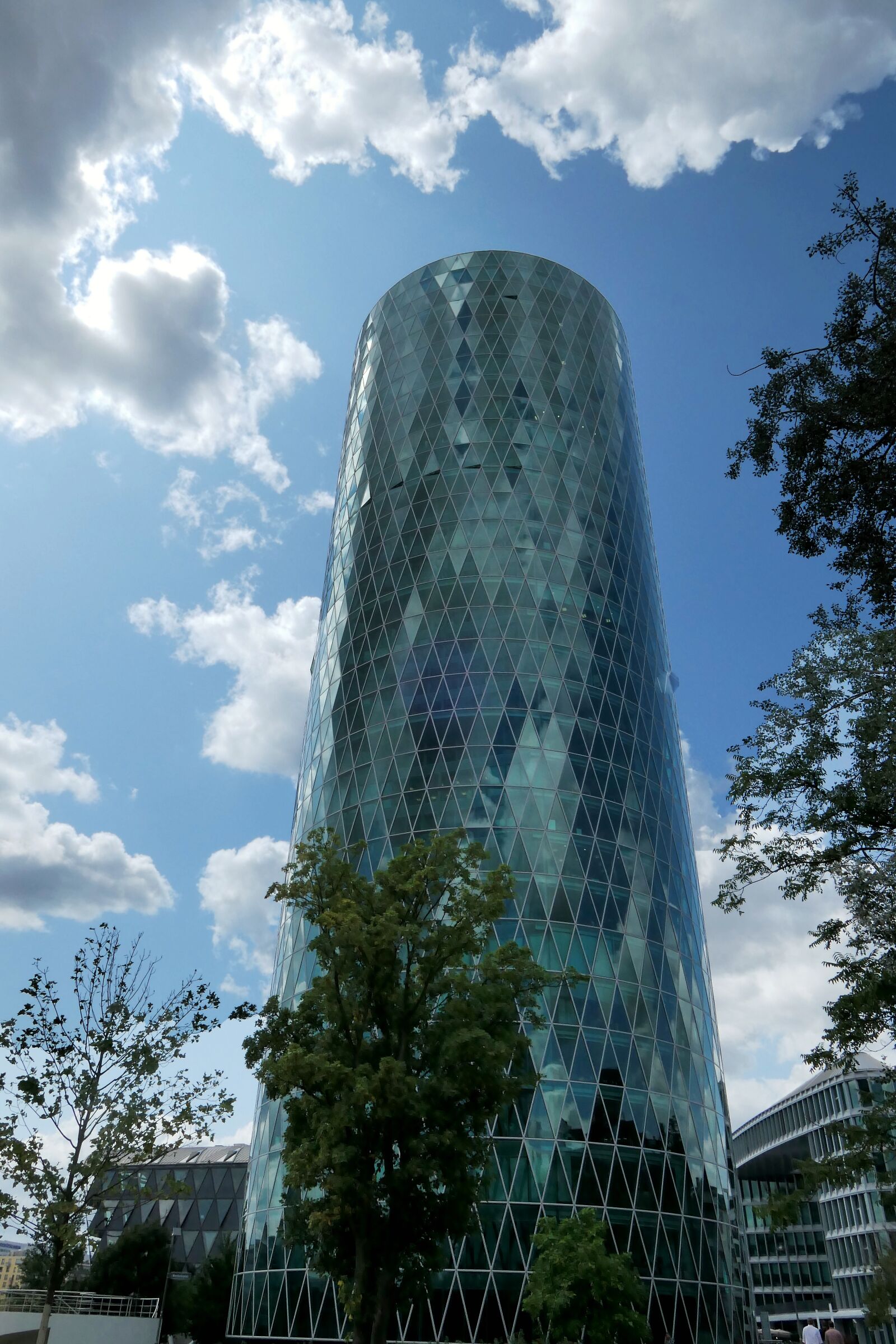 Panasonic Lumix DMC-LX10 (Lumix DMC-LX15) sample photo. Skyscraper, ffm, frankfurt photography